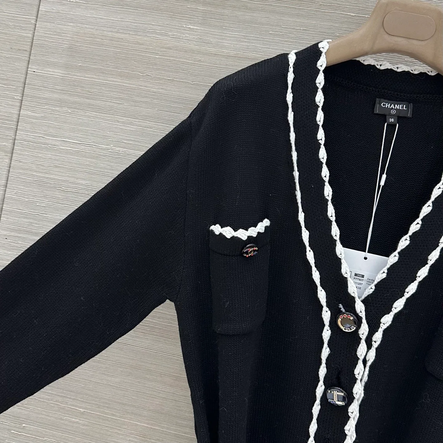 Women's Jumpers And Sweaters CHANEL 18439386