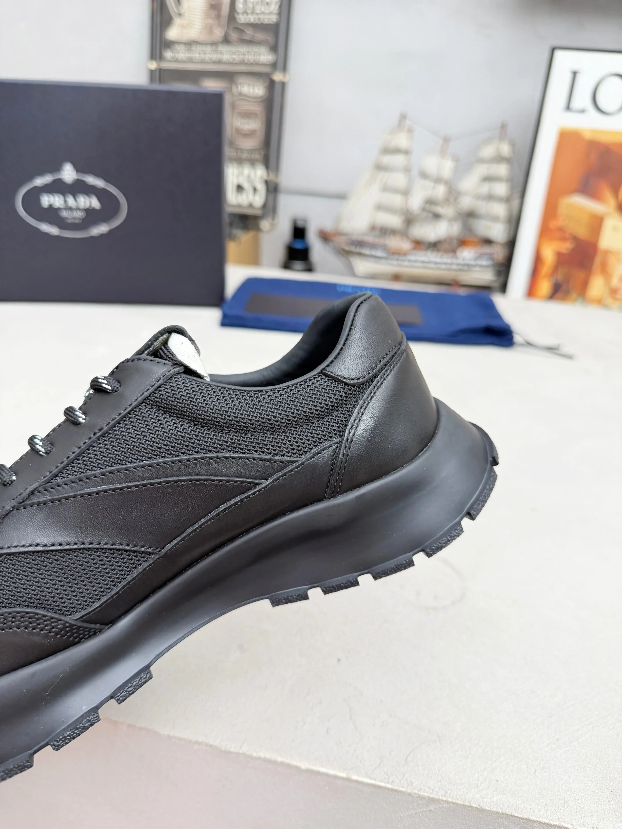Men's Sneakers PRADA 17704032