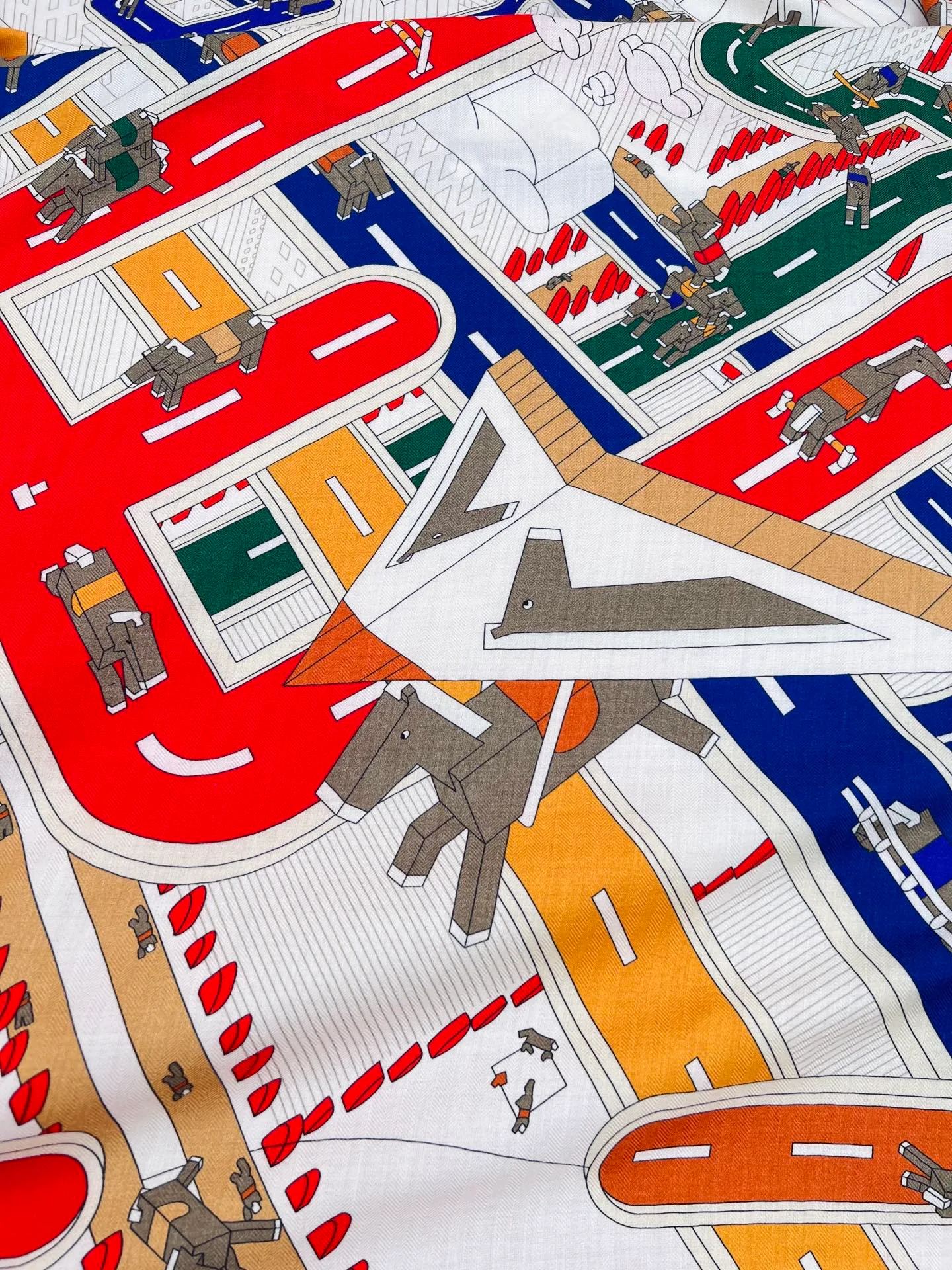 Silk Scarves HERMES 17992650