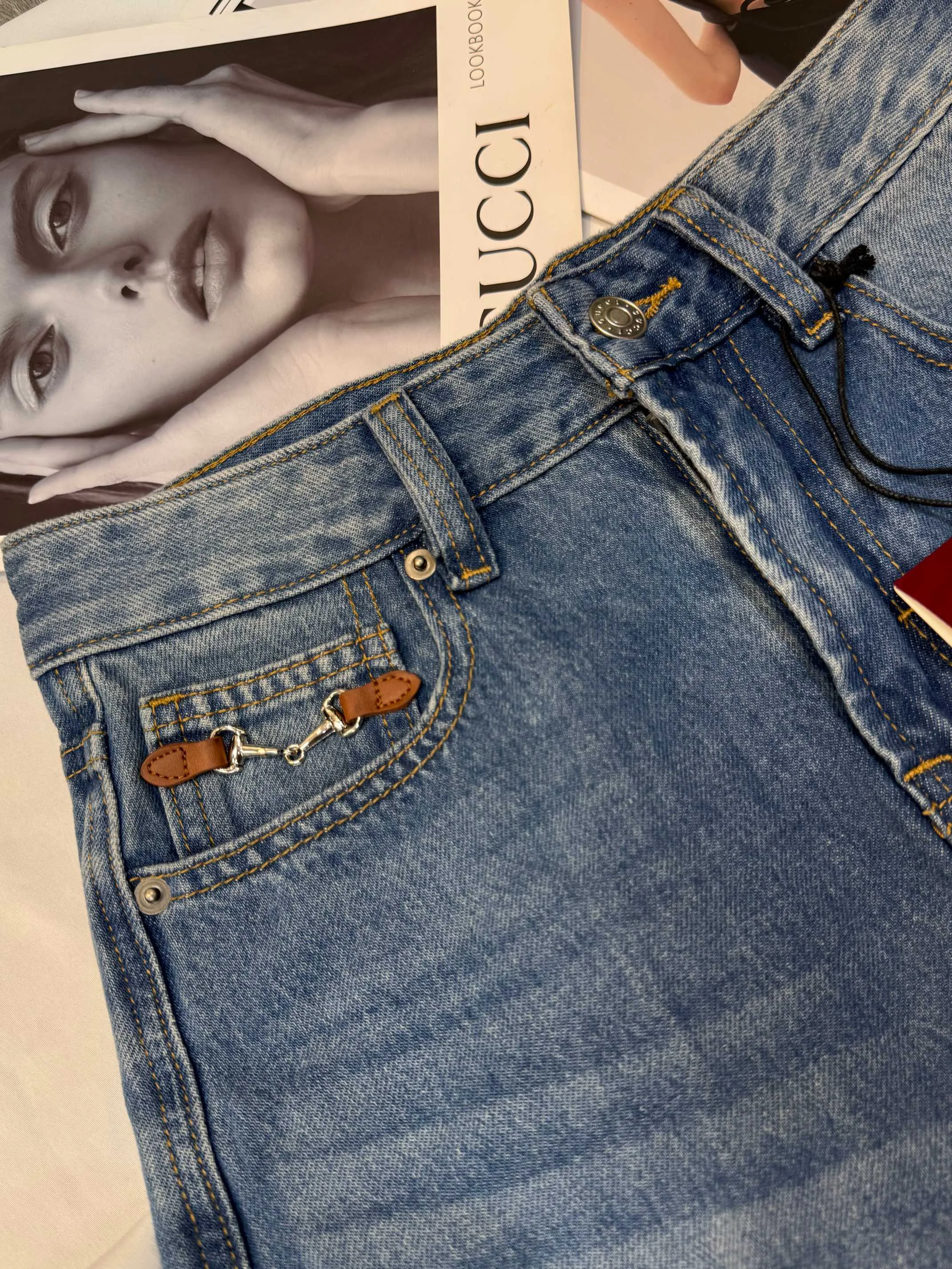 Women's Jeans GUCCI 17850574