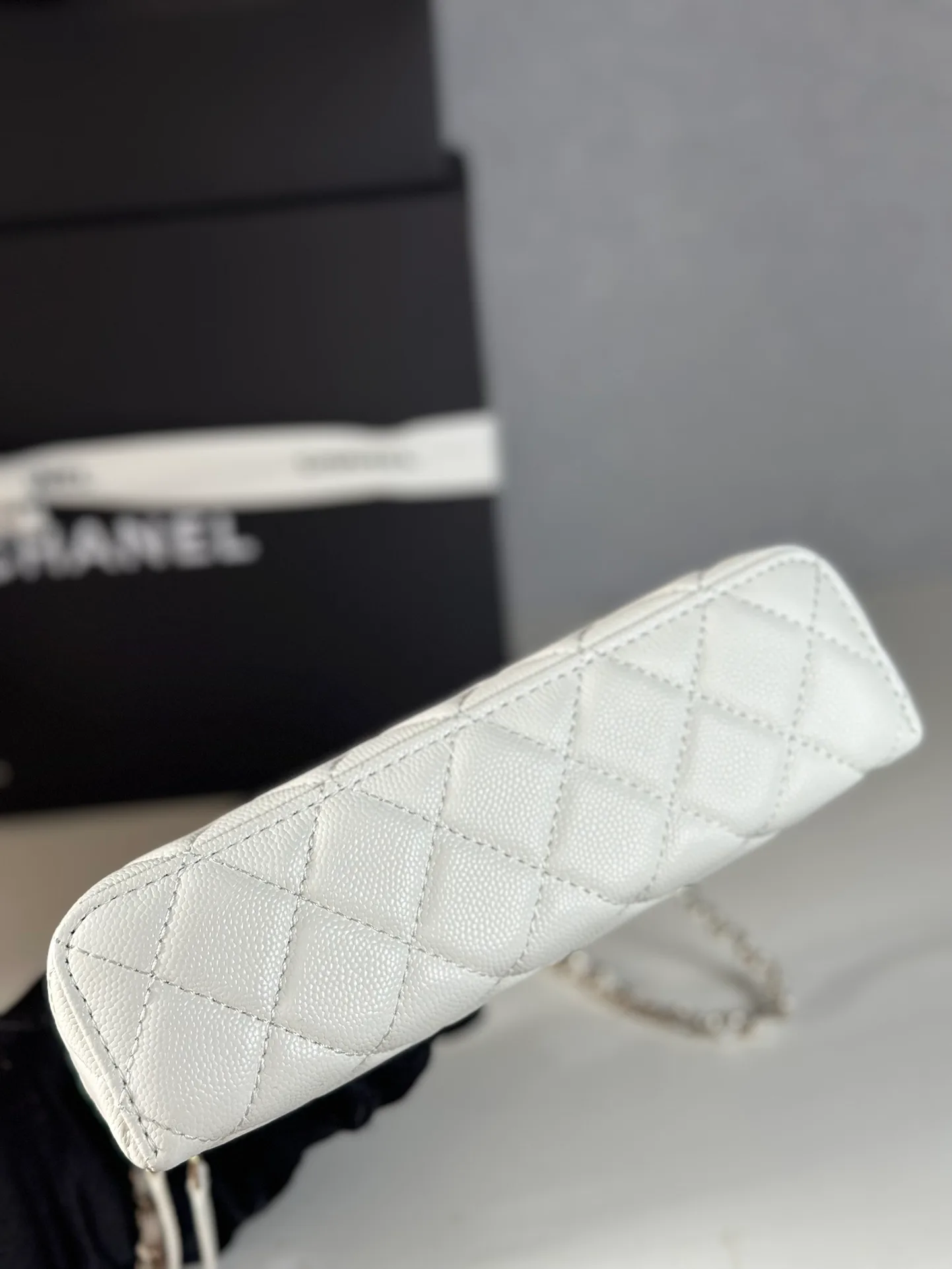 Women's Classic Handbags CHANEL 17827583