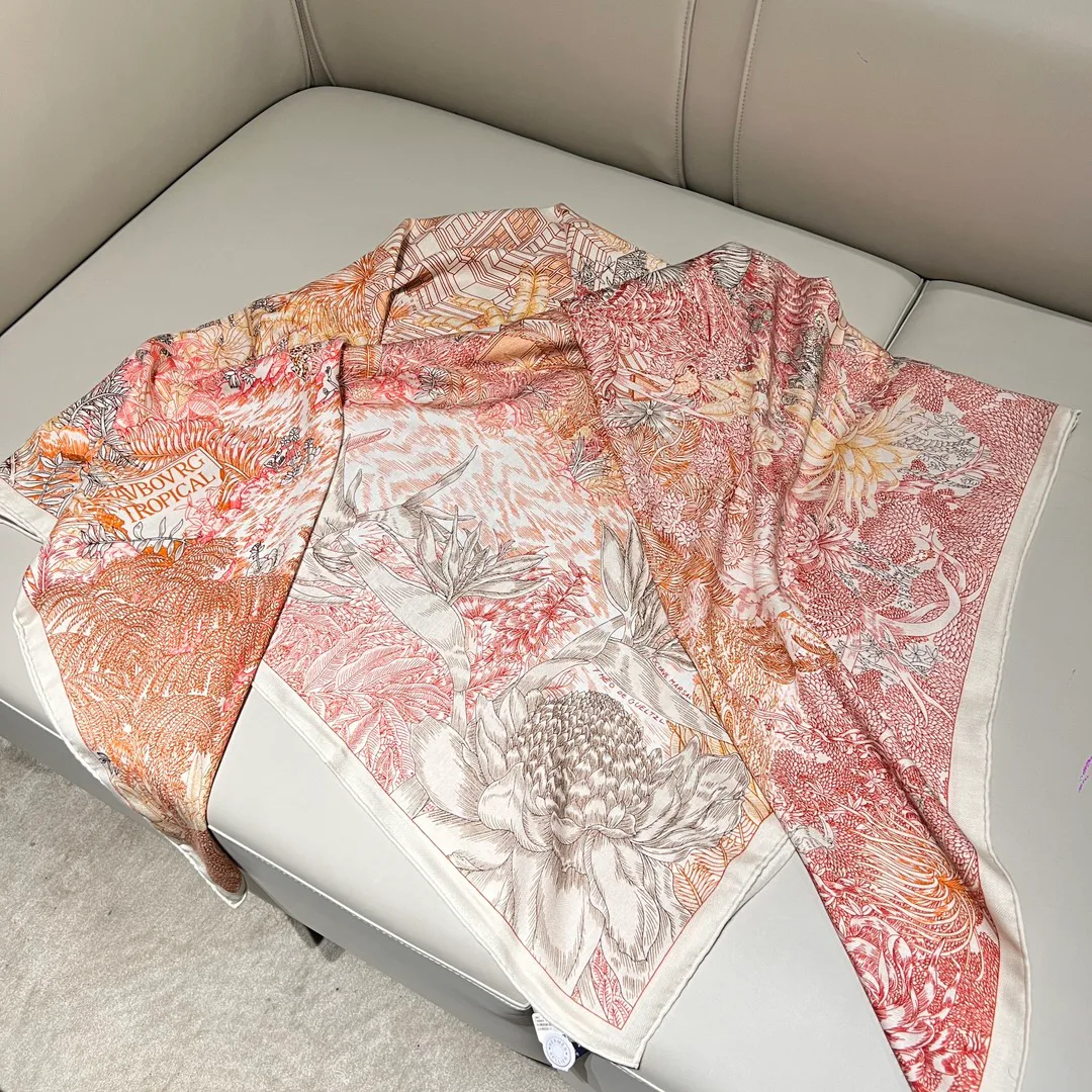 Silk Scarves HERMES 18476600