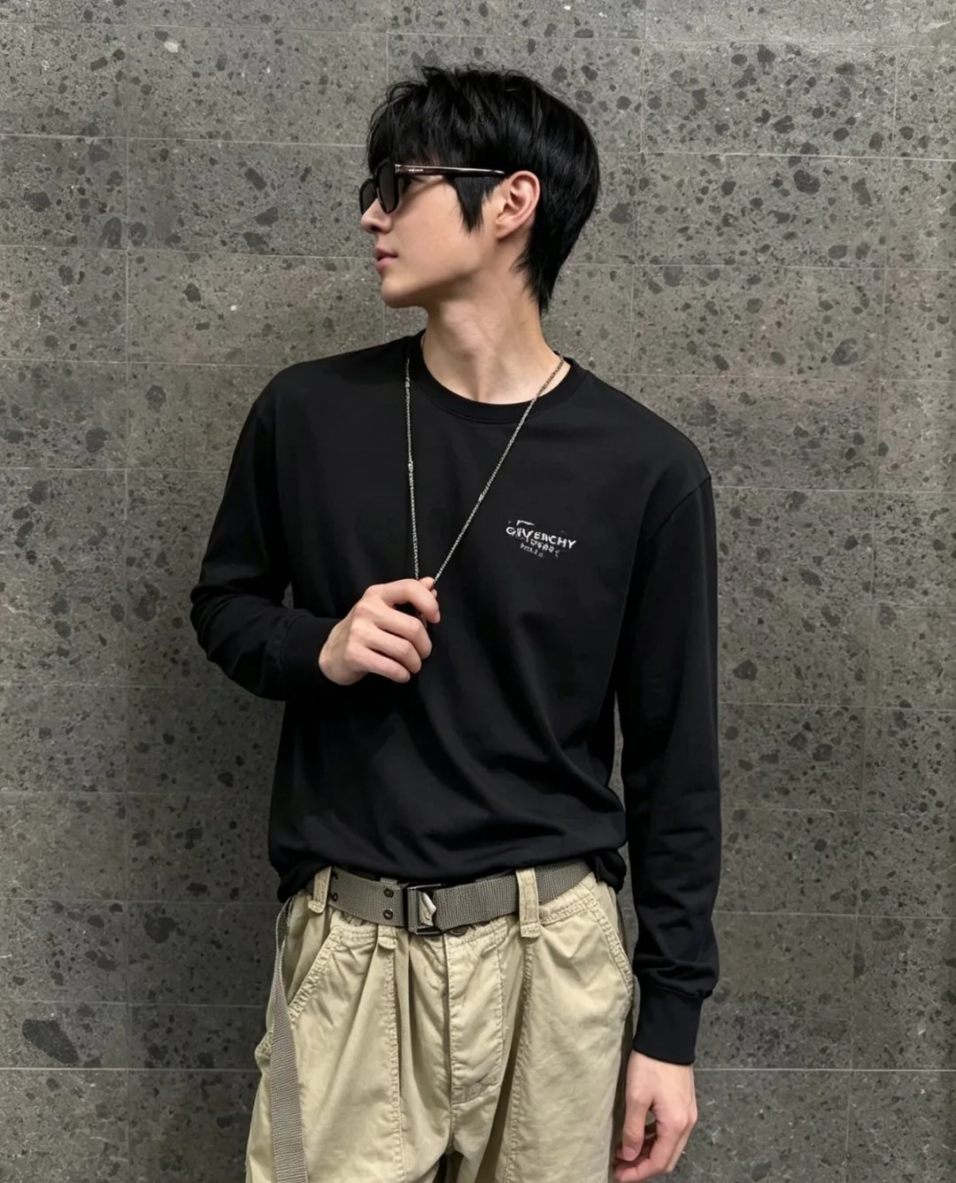Men's T-Shirts GIVENCHY 17480579