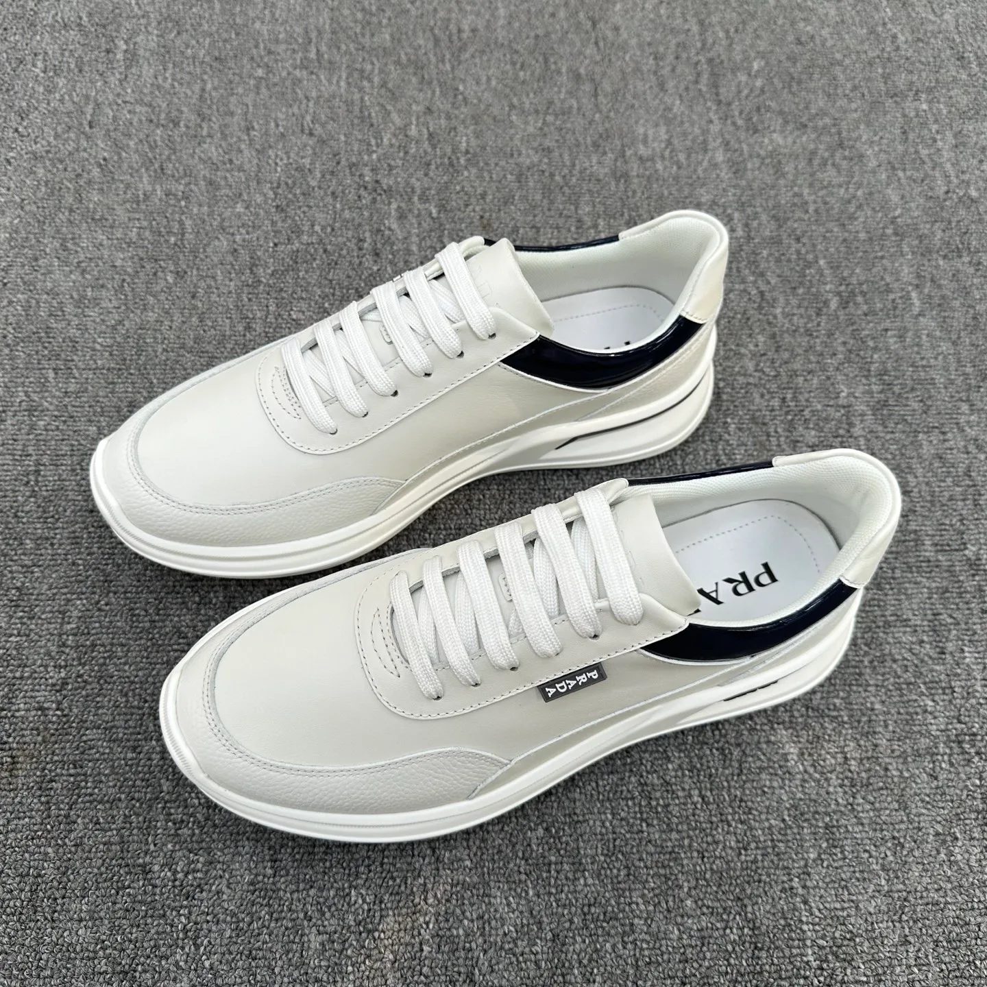 Men's Sneakers PRADA 18076334