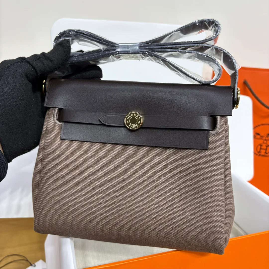 Women's Classic Handbags HERMES 18394493