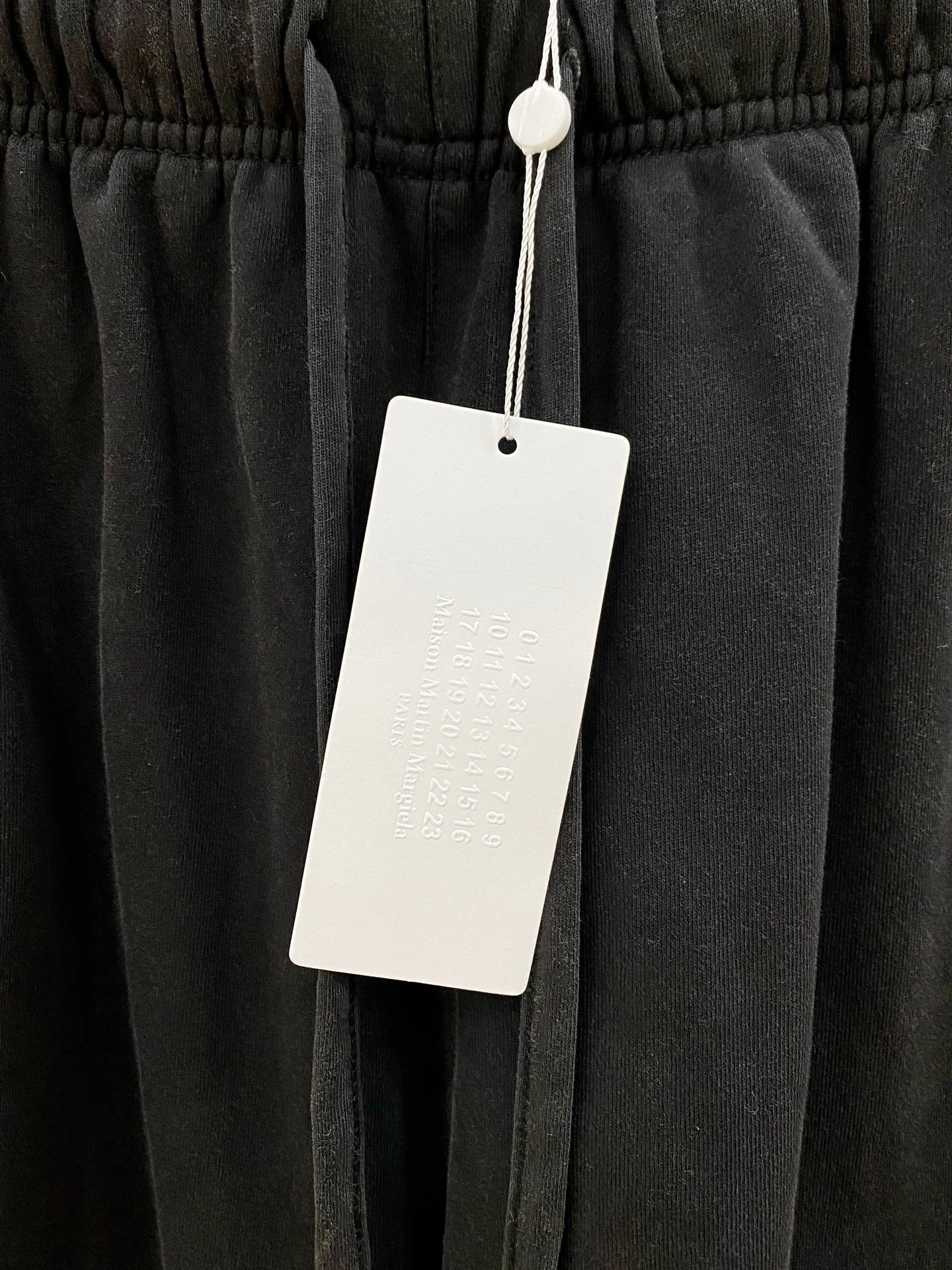 Men's Shorts MAISON MARGIELA 18246919