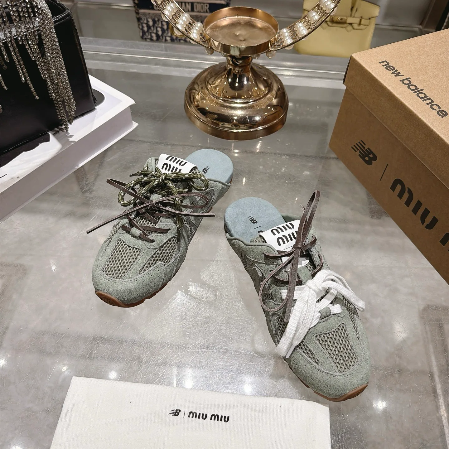 Women's Sneakers MIU MIU 17829342
