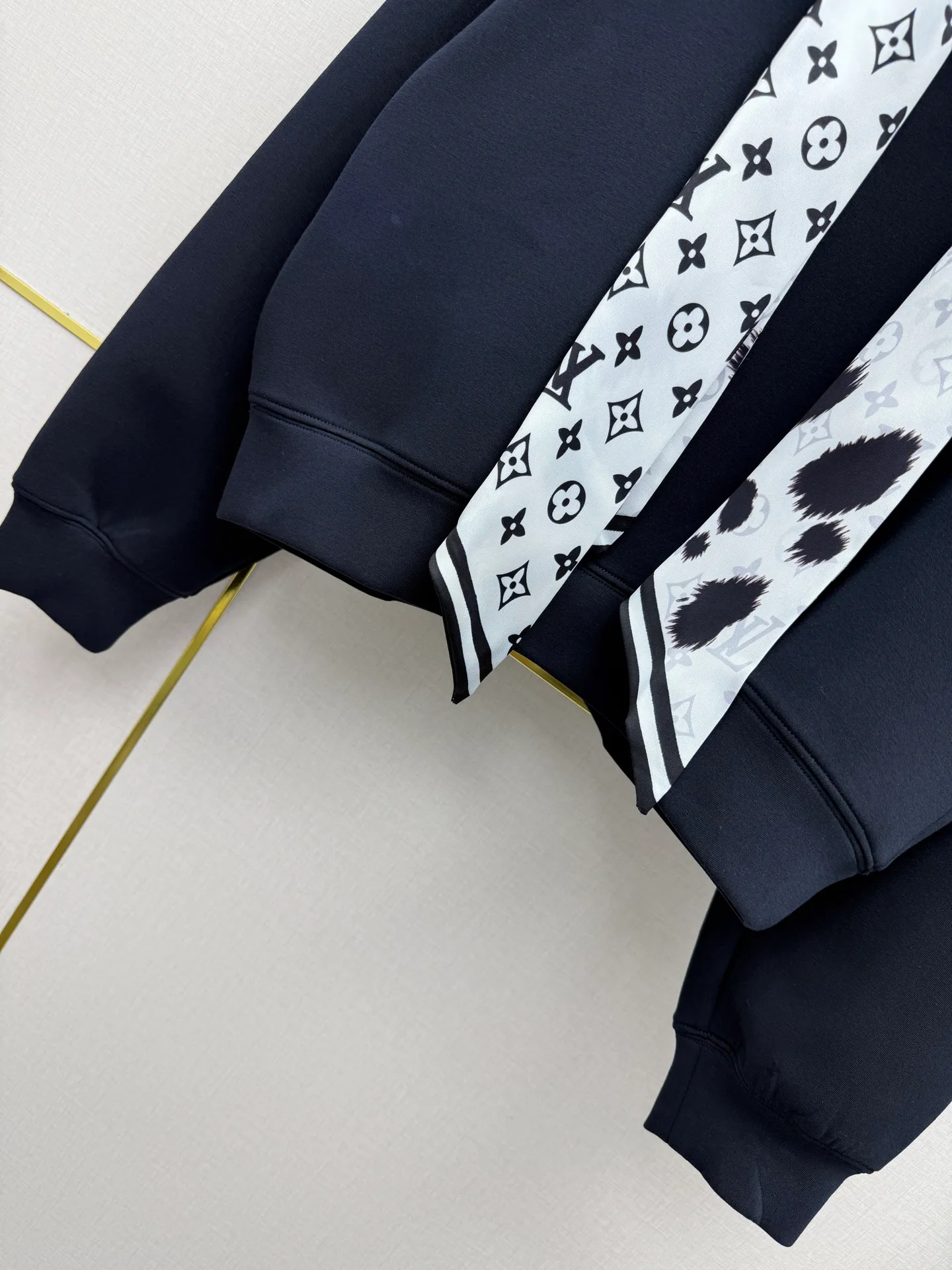 Women's Tracksuits LOUIS VUITTON 18113970
