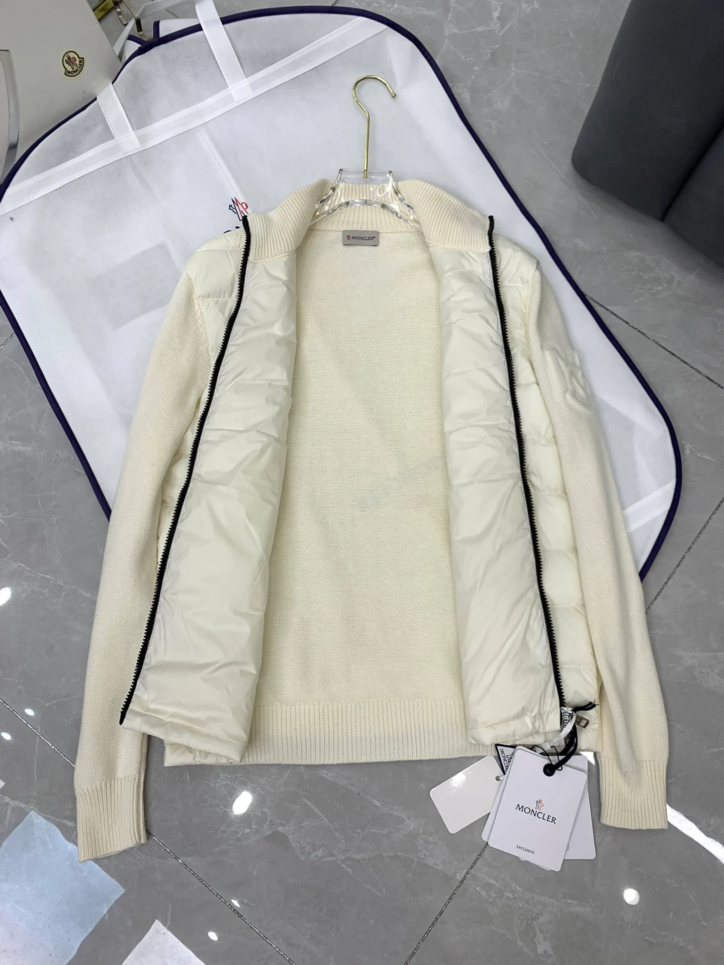 Men's Jackets And Down Jackets MONCLER 18029938