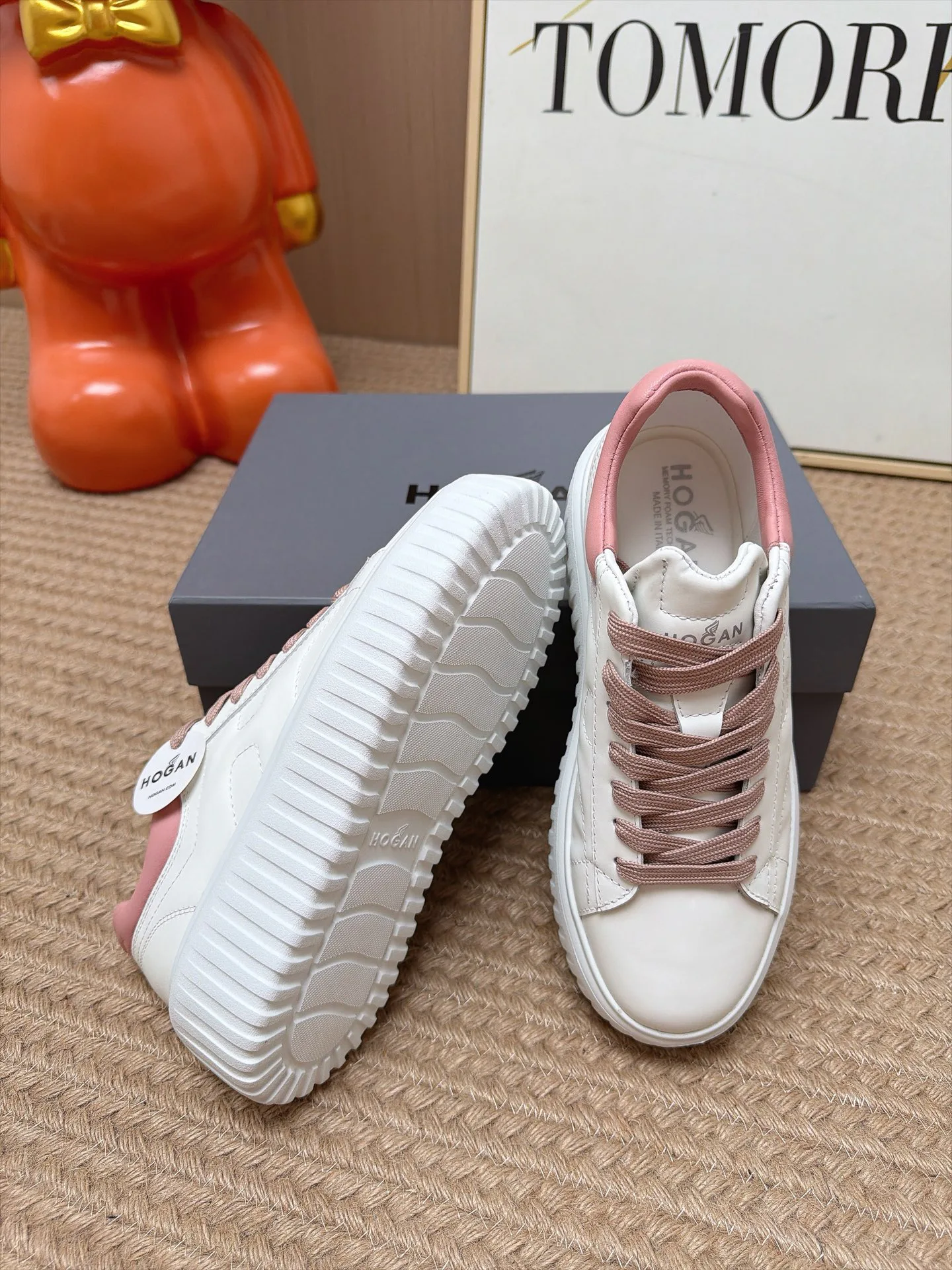 Women's Sneakers HOGAN 18239691