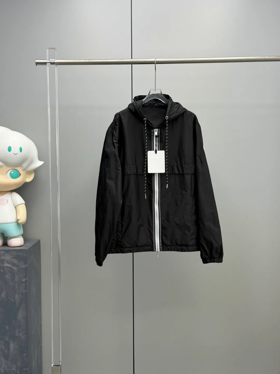 Men's Jackets And Down Jackets MONCLER 17802023