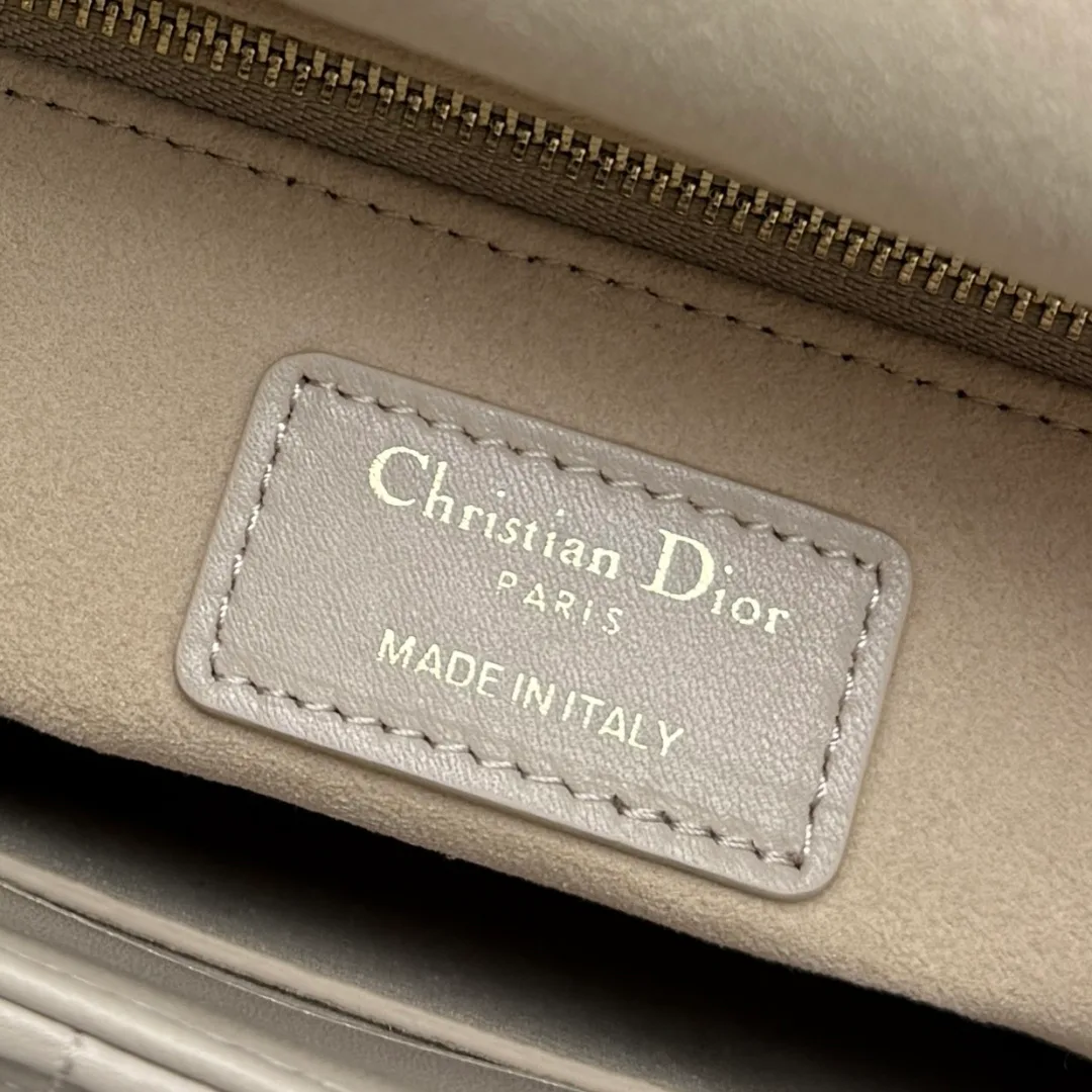 Women's Classic Handbags CHRISTIAN DIOR 17601411