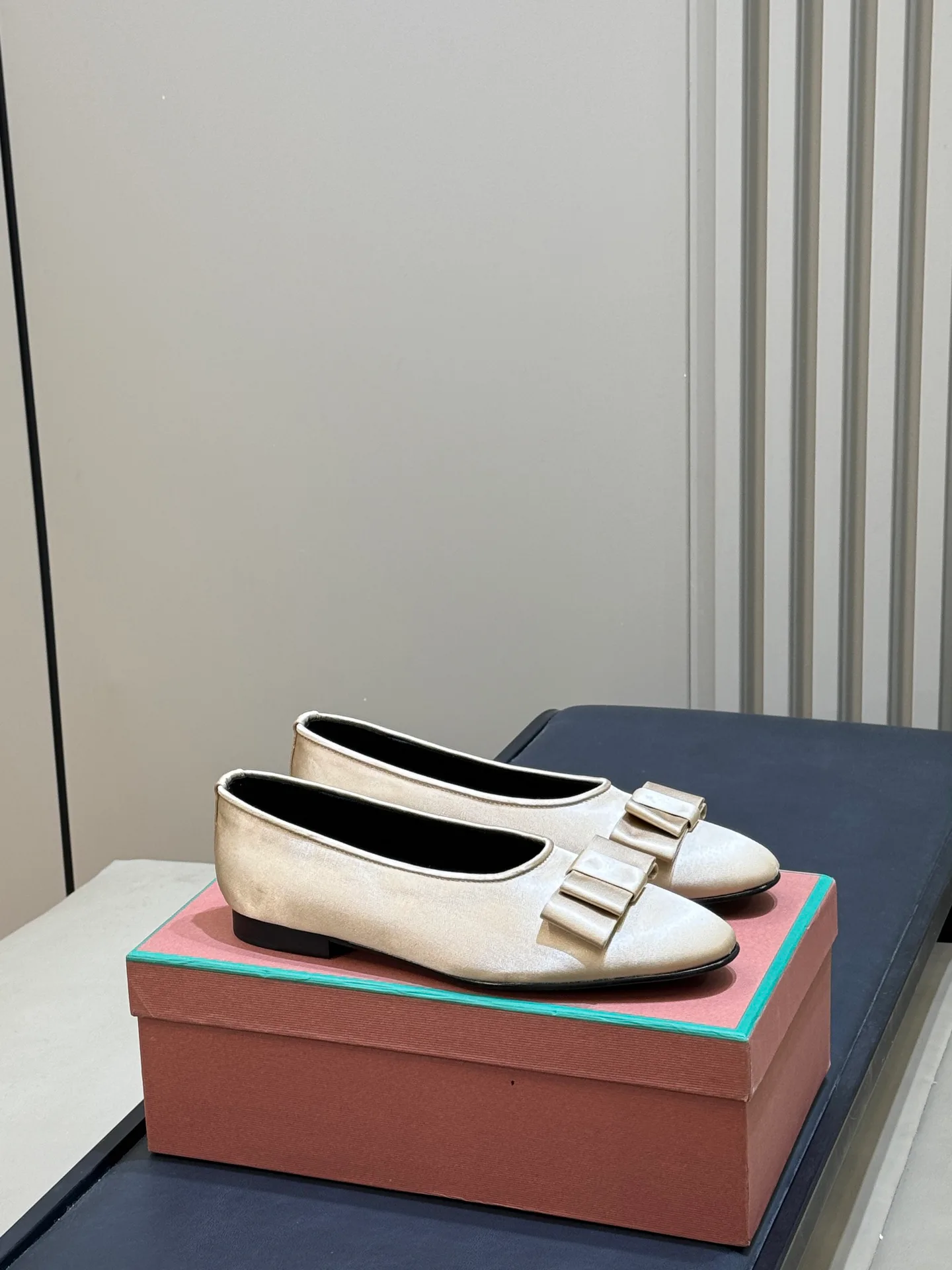 Women's Ballet Flats LORO PIANA 17915327
