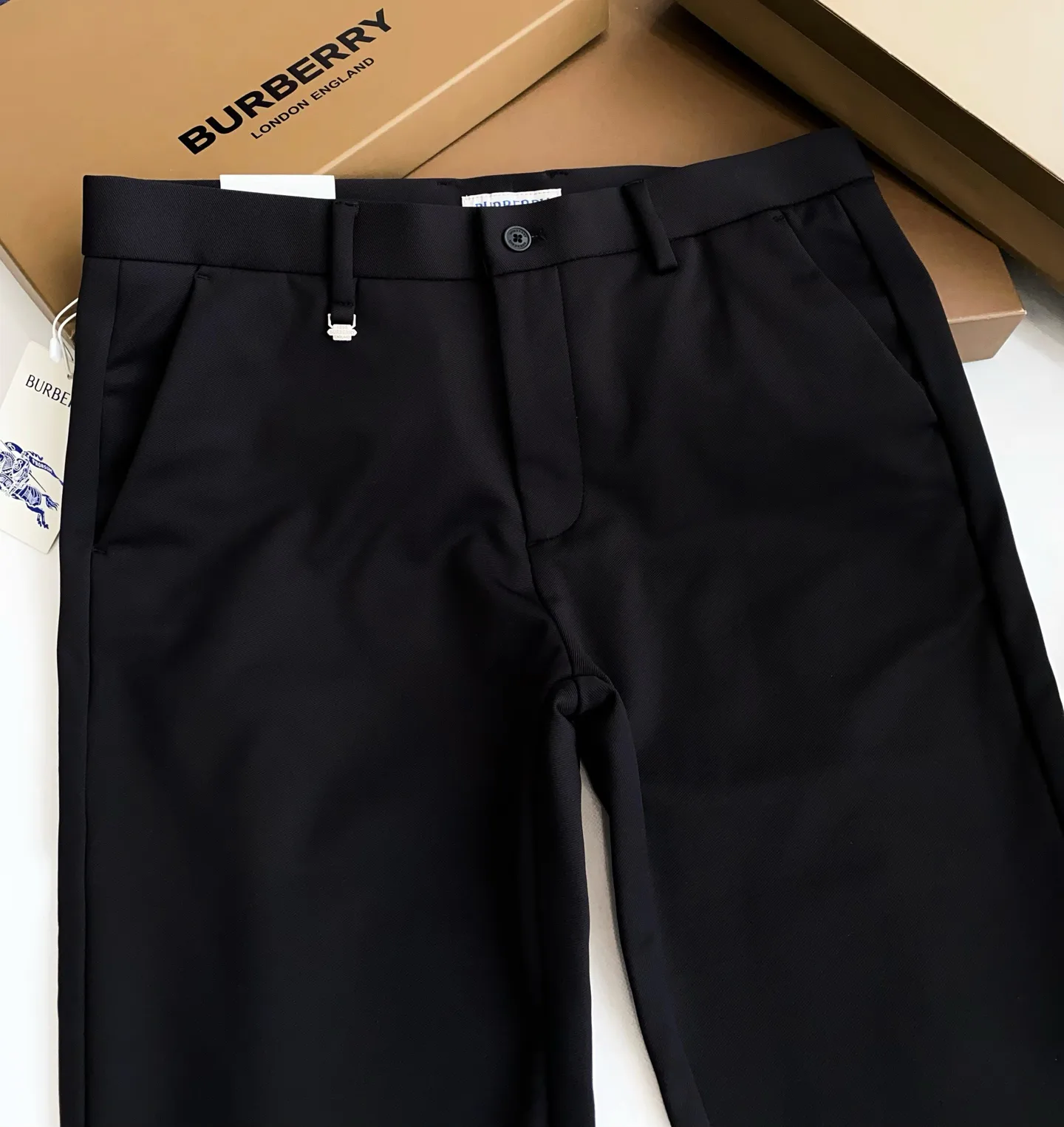 Men's Trousers BURBERRY 17973669