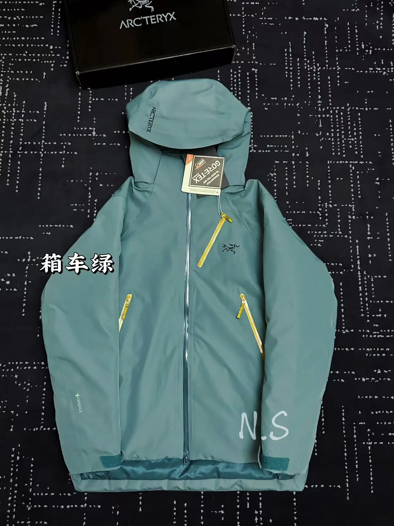 Men's Jackets And Down Jackets ARCTERYX 19568136