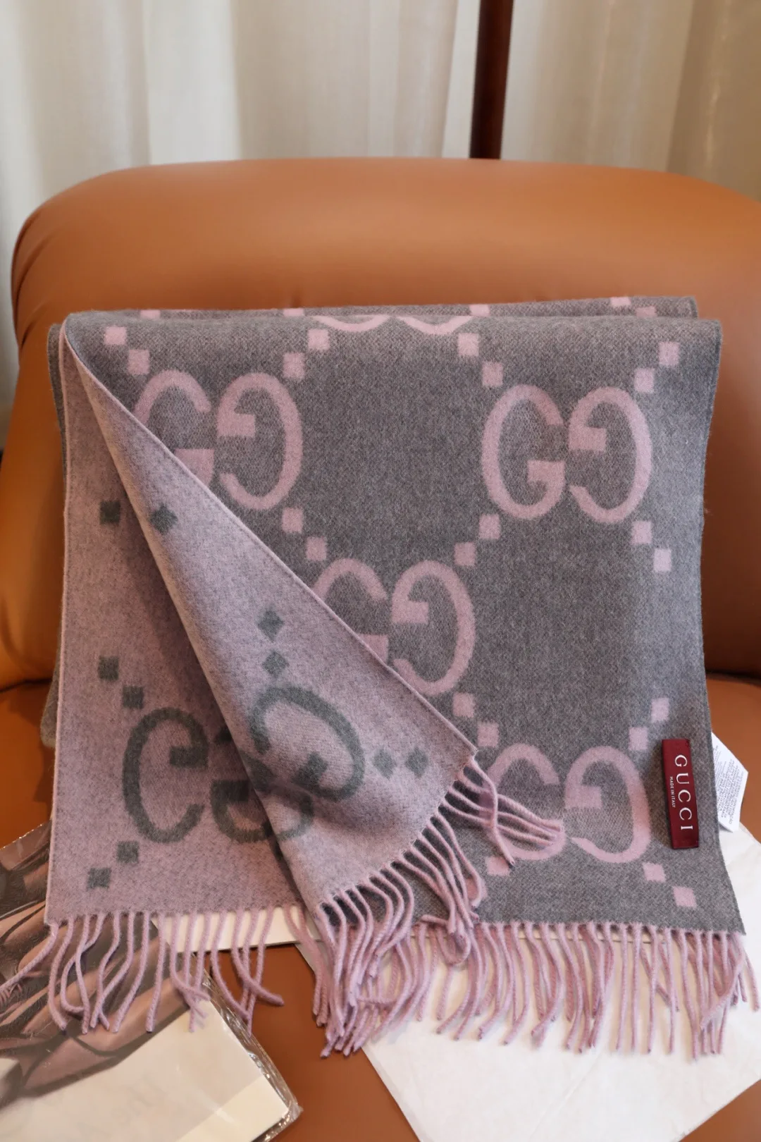 Scarves GUCCI 18265970