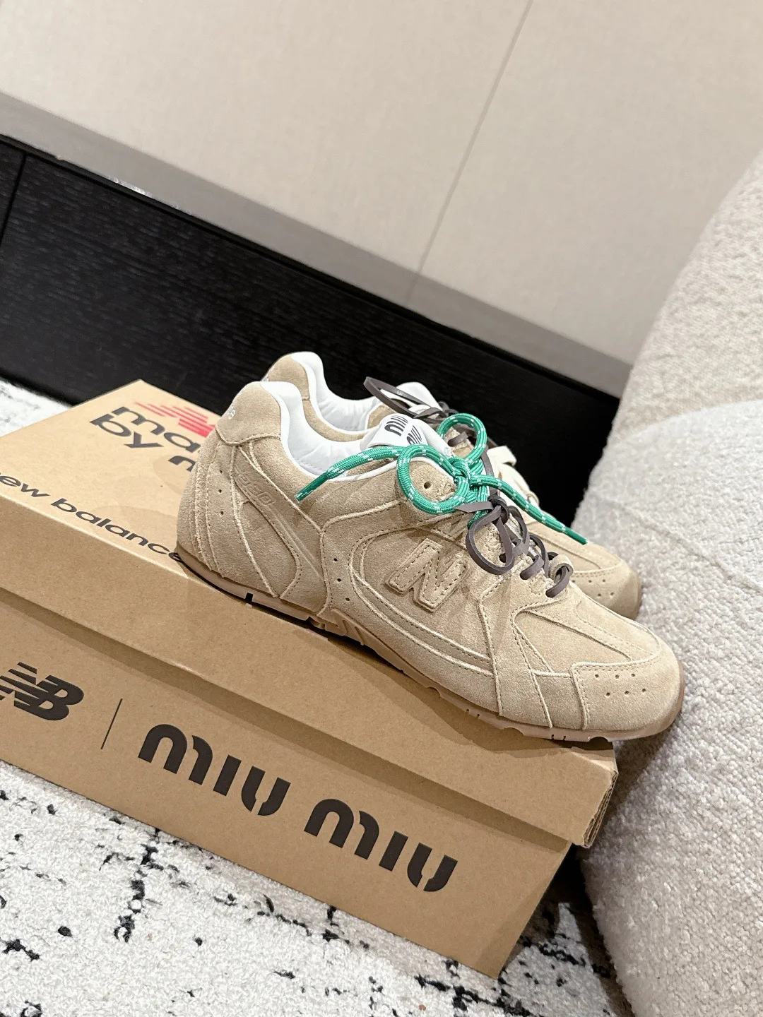 Women's Sneakers MIU MIU 18409624