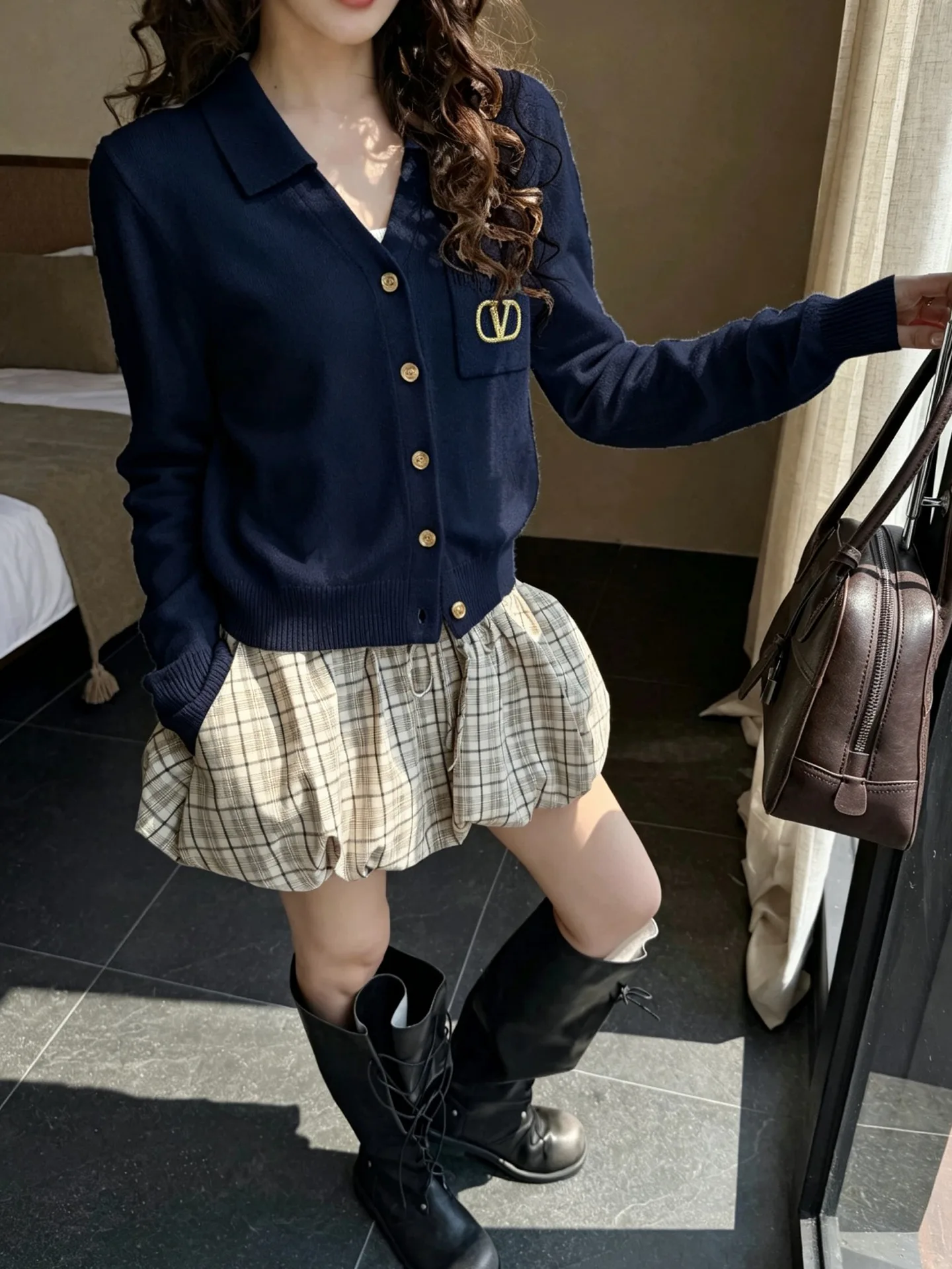 Women's Jumpers And Sweaters VALENTINO 17995442