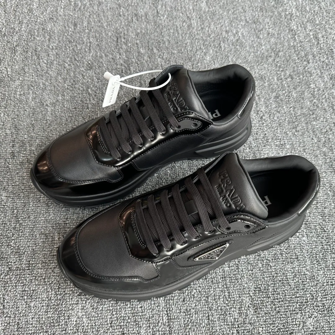 Men's Sneakers PRADA 18445313