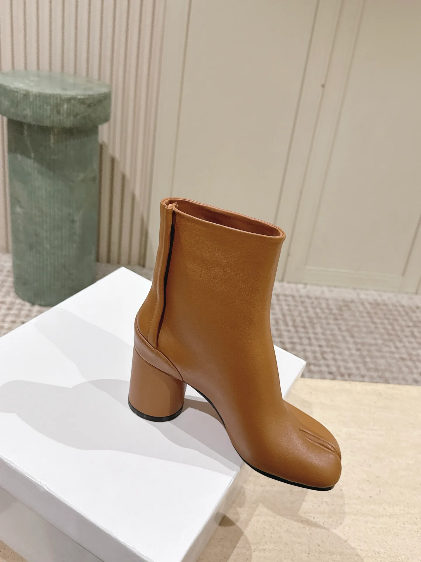 Women's Booties MAISON MARGIELA 18062885