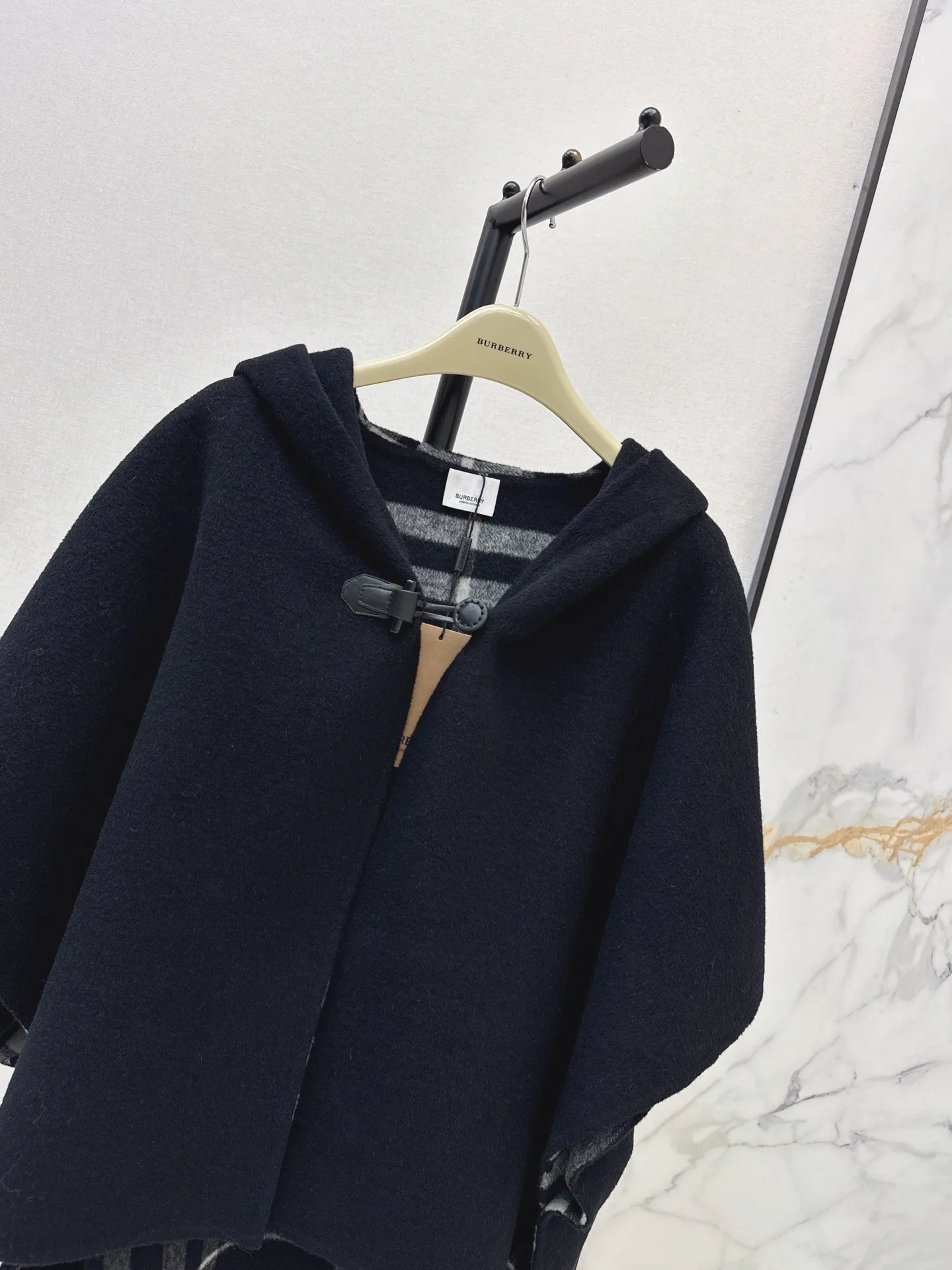 Women's Coats BURBERRY 18407950