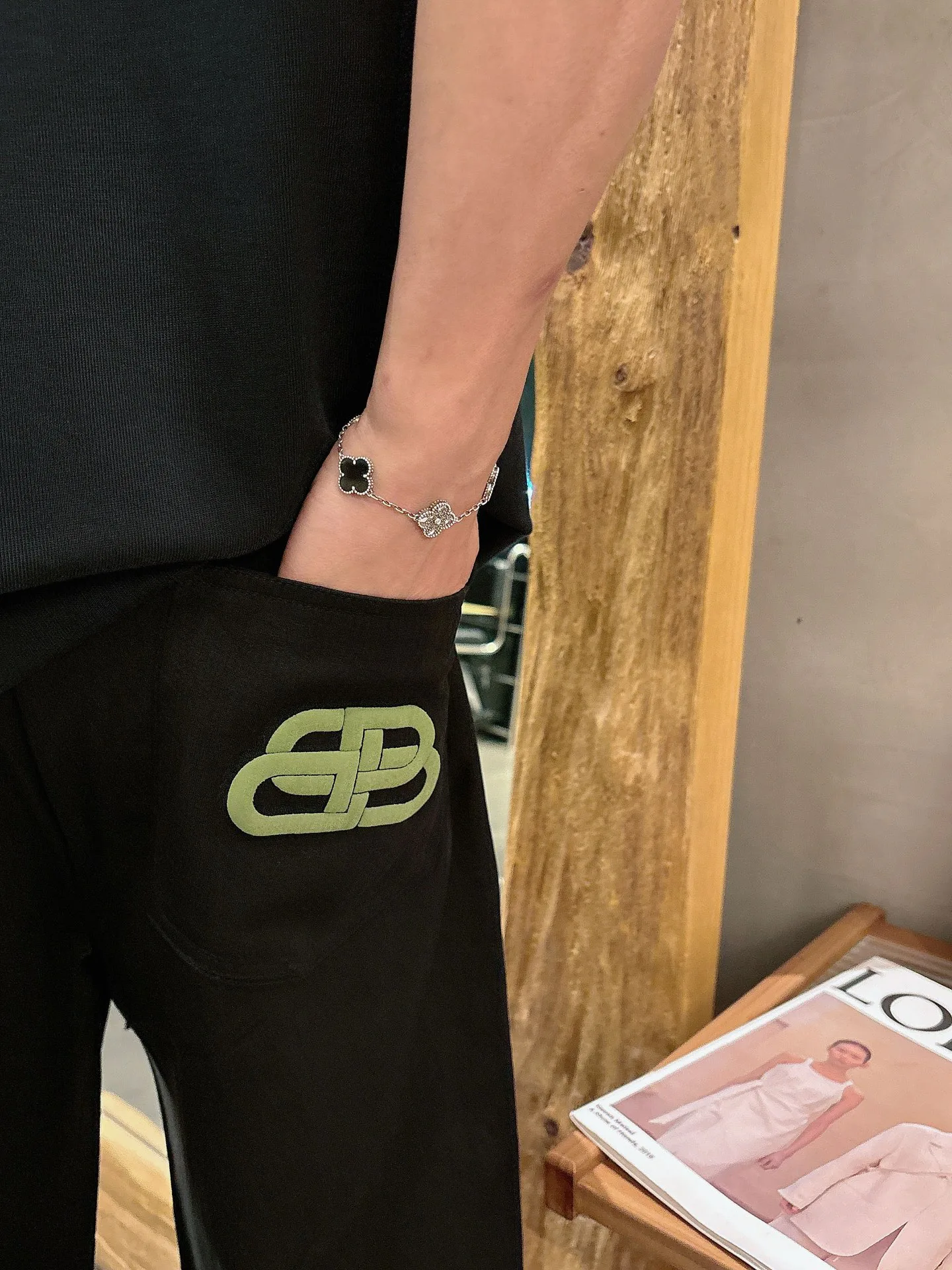 Брюки Мужские Balenciaga 18596889