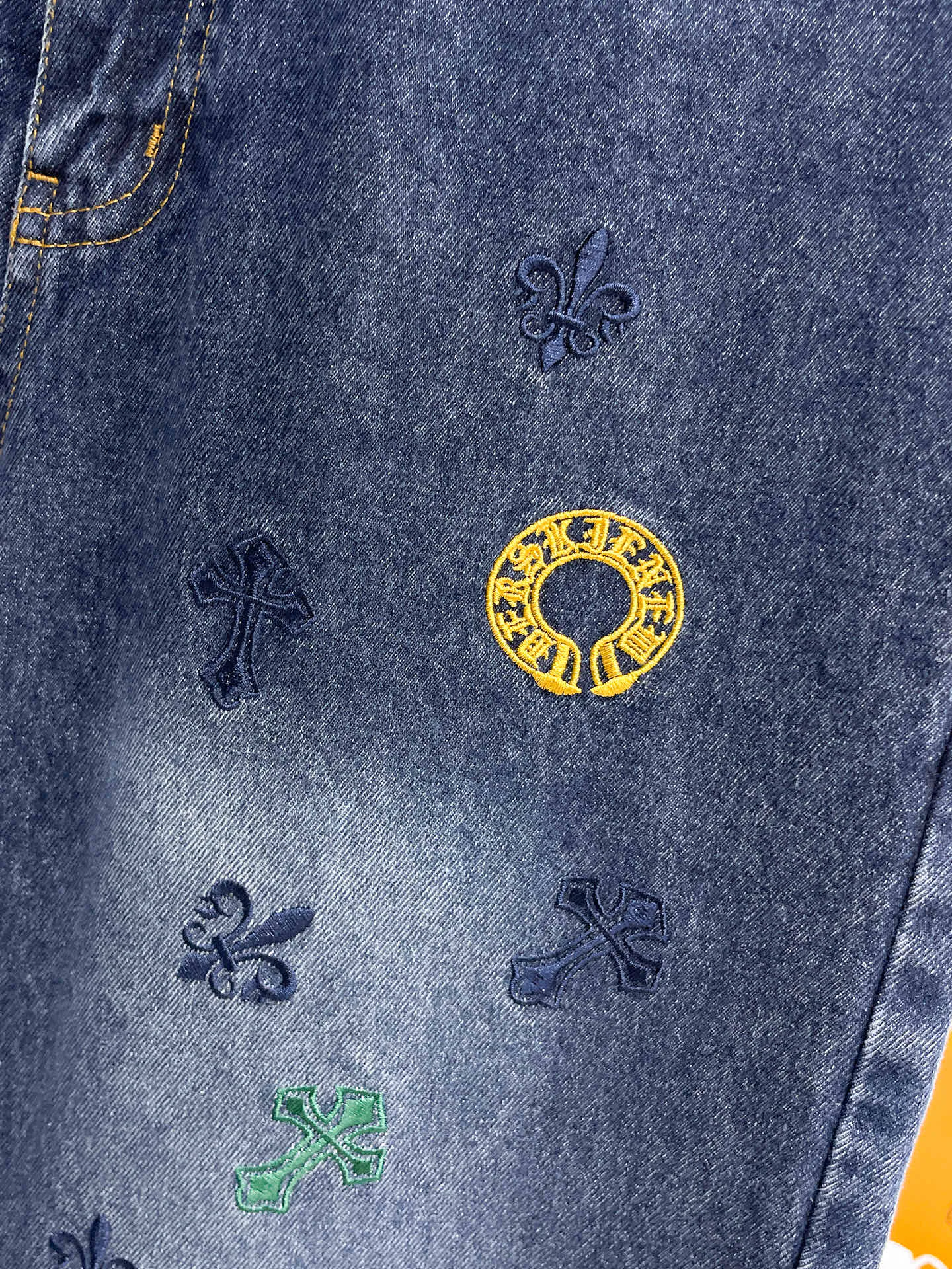 Men's Jeans CHROME HEARTS 18345650