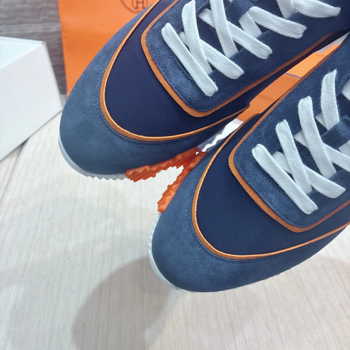 Women's Sneakers HERMES 17977063