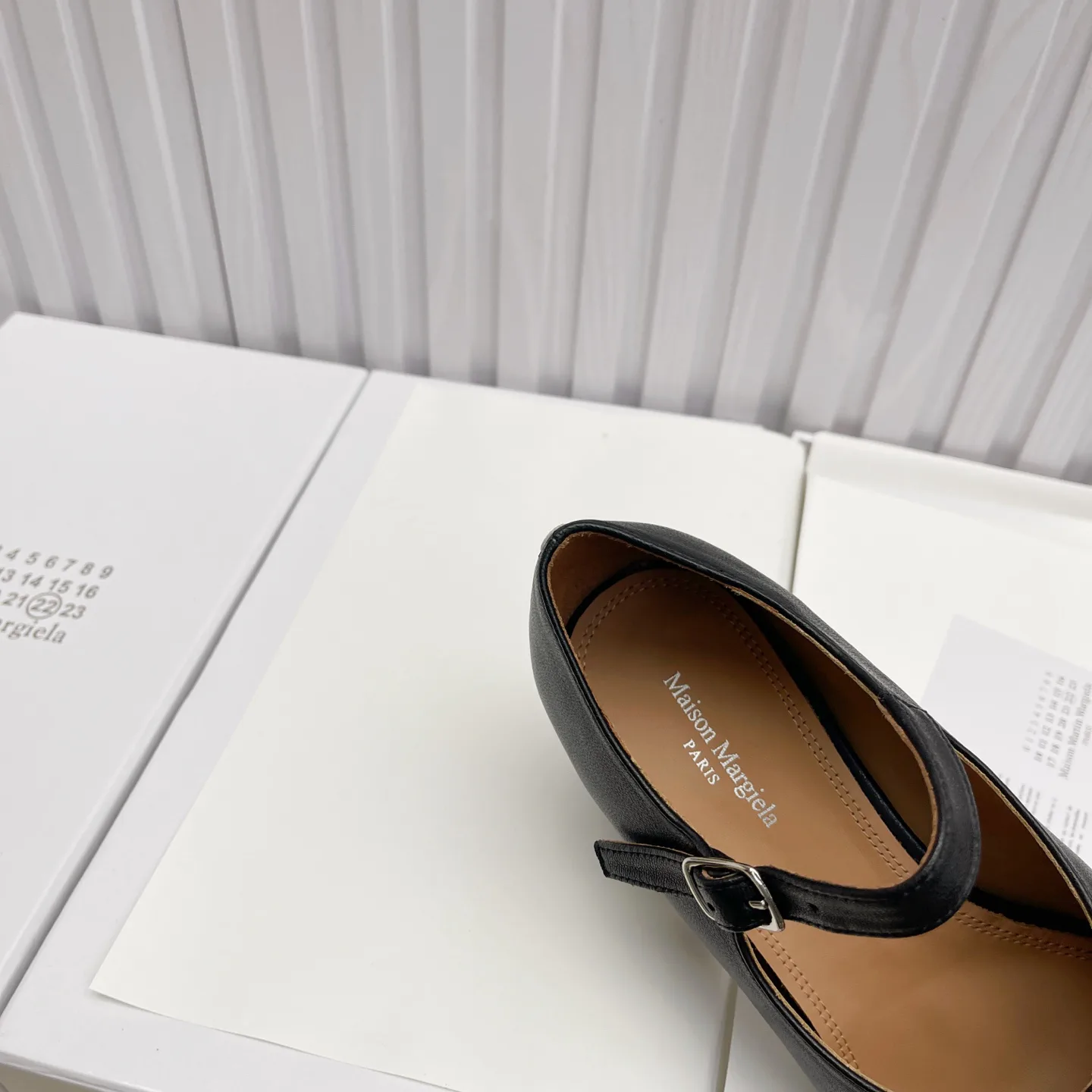 Women's Heels MAISON MARGIELA 18104520