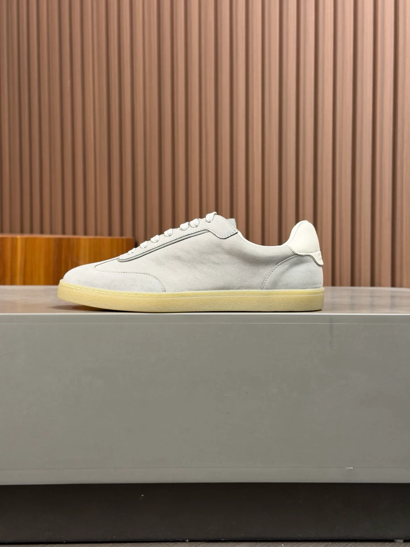 Men's Sneakers BRUNELLO CUCINELLI 18337498