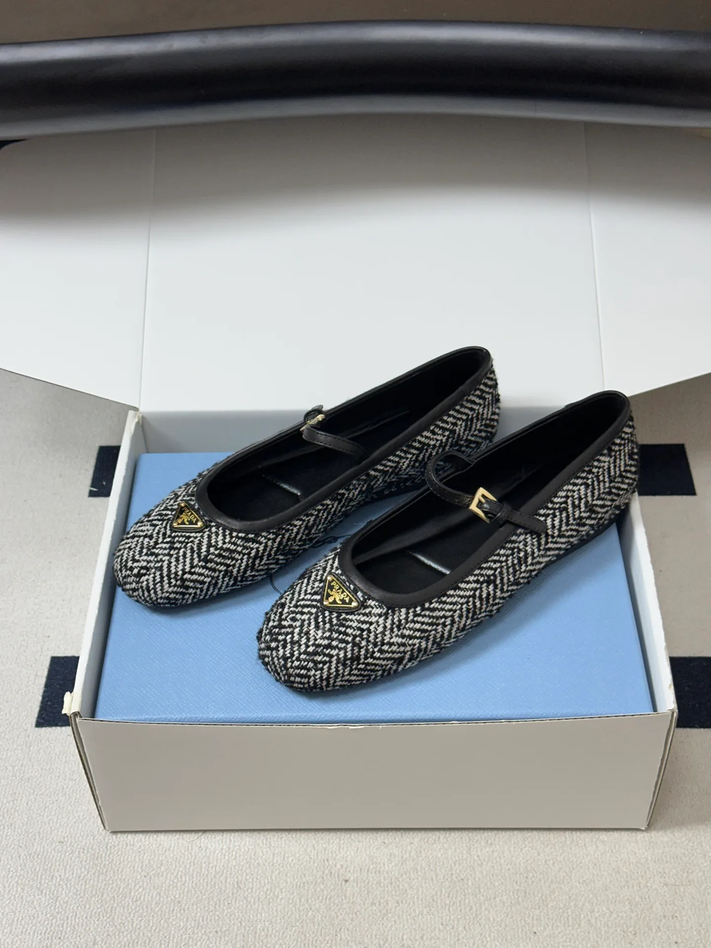 Women's Ballet Flats PRADA 18520378