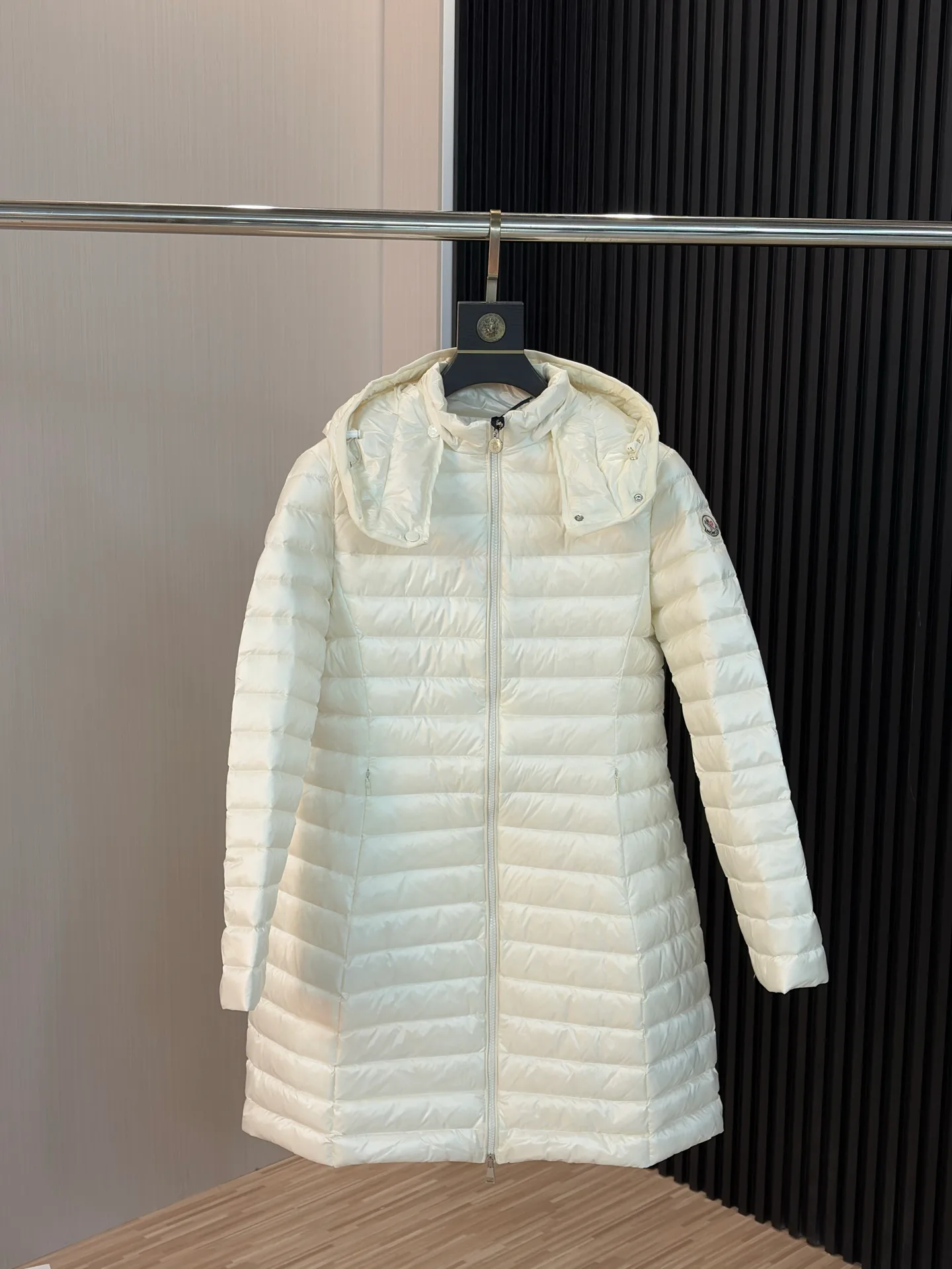 Men's Jackets And Down Jackets MONCLER 18434690