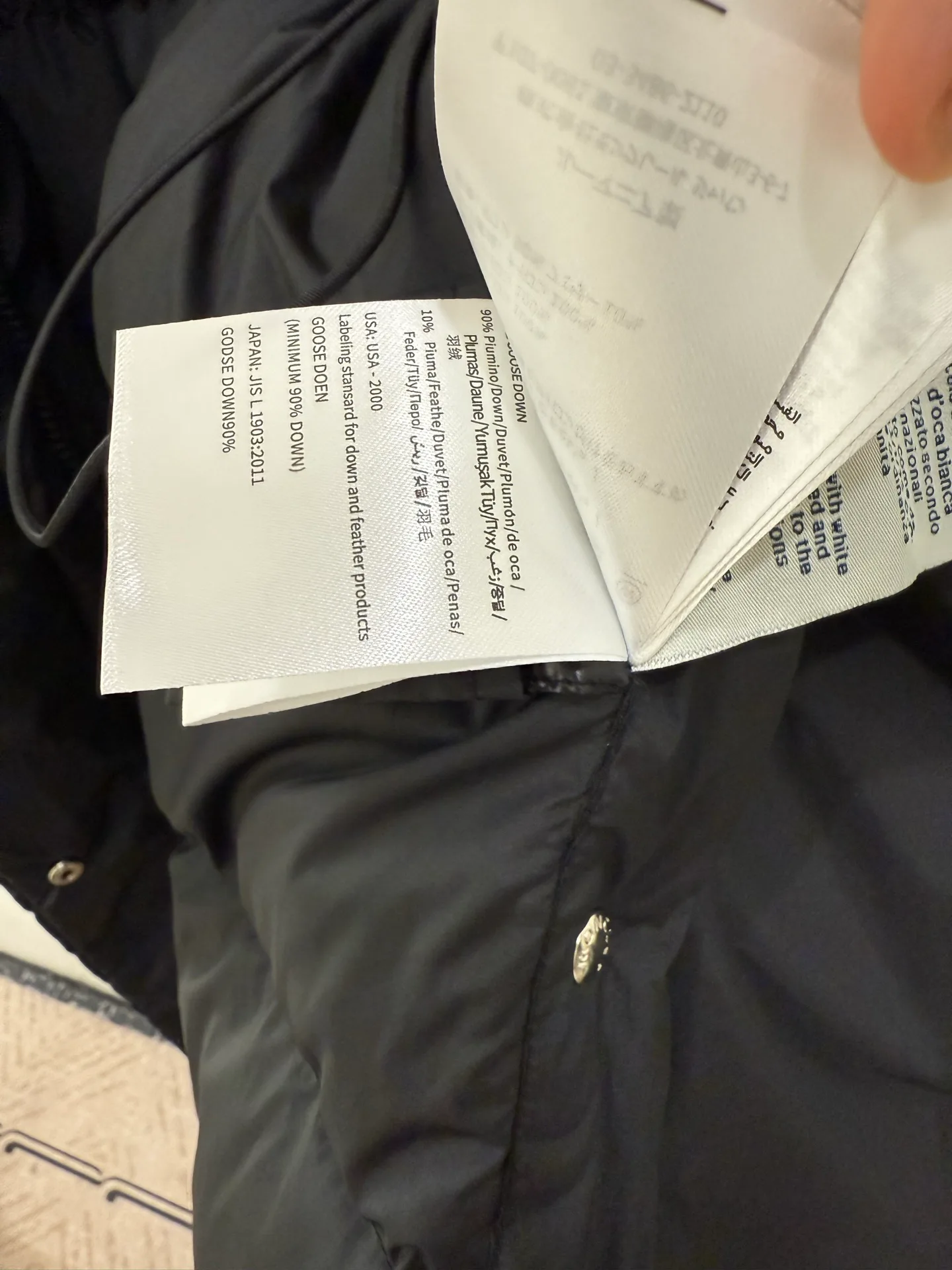 Men's Jackets And Down Jackets MONCLER 18383090