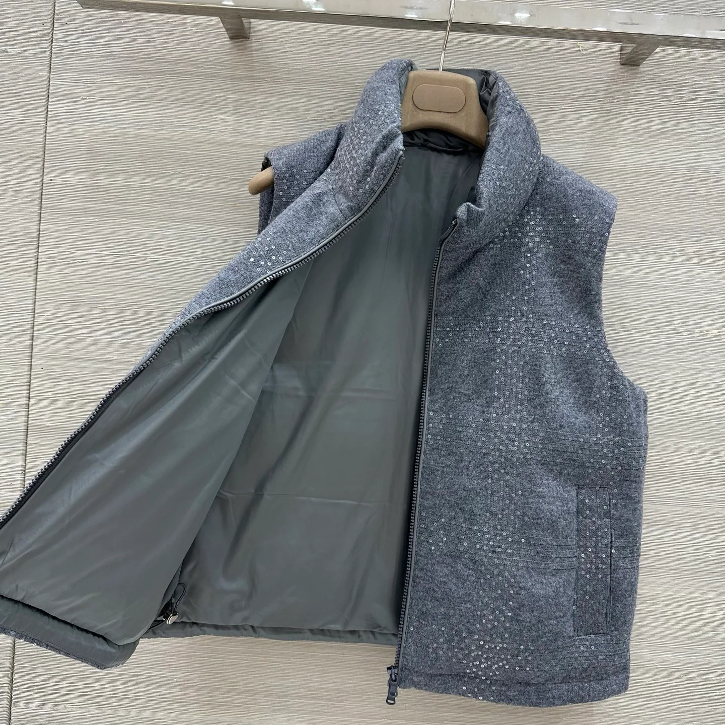 Women's Vests BRUNELLO CUCINELLI 18056705