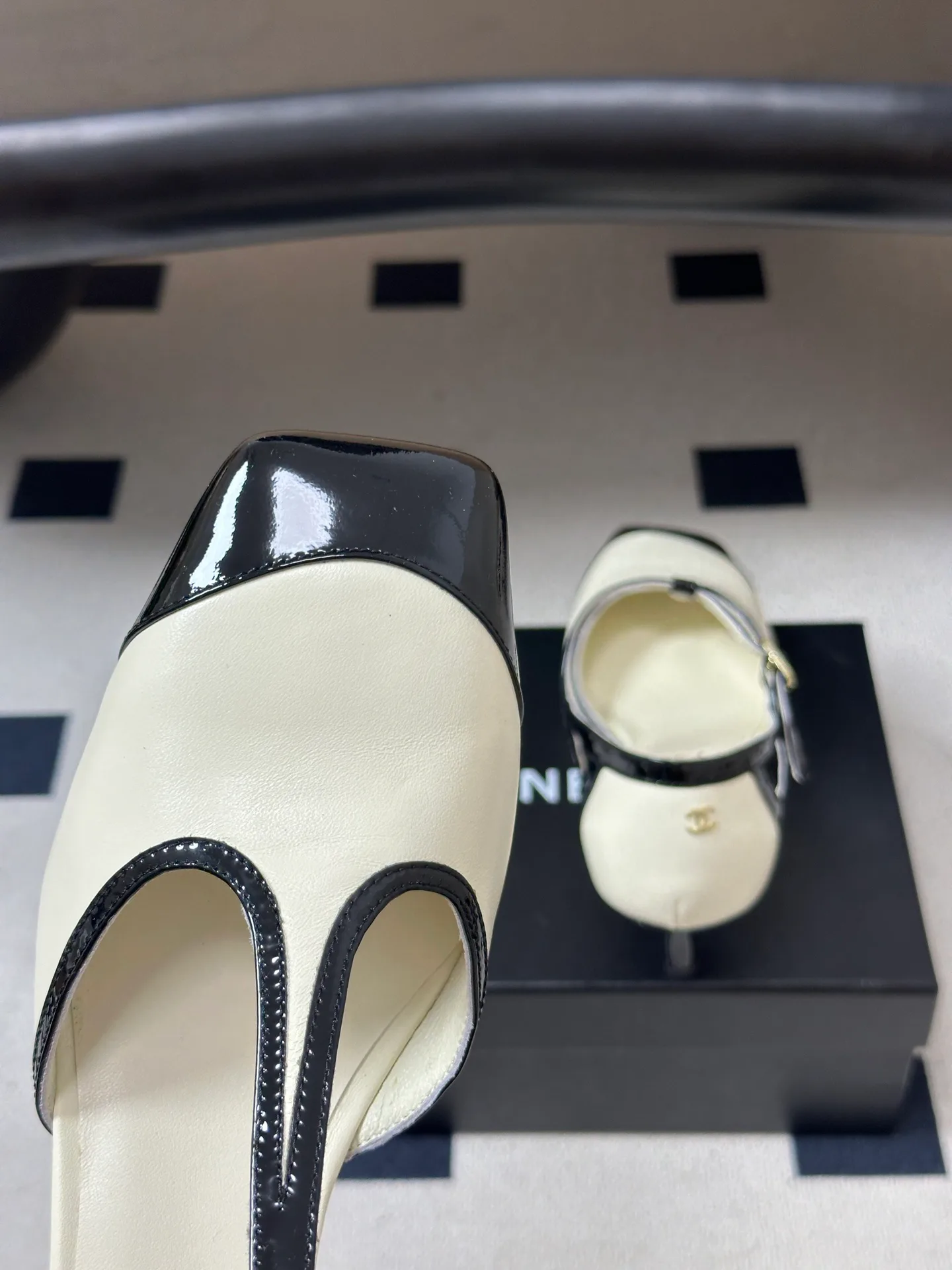 Women's Open-Toe Sandals CHANEL 18049183