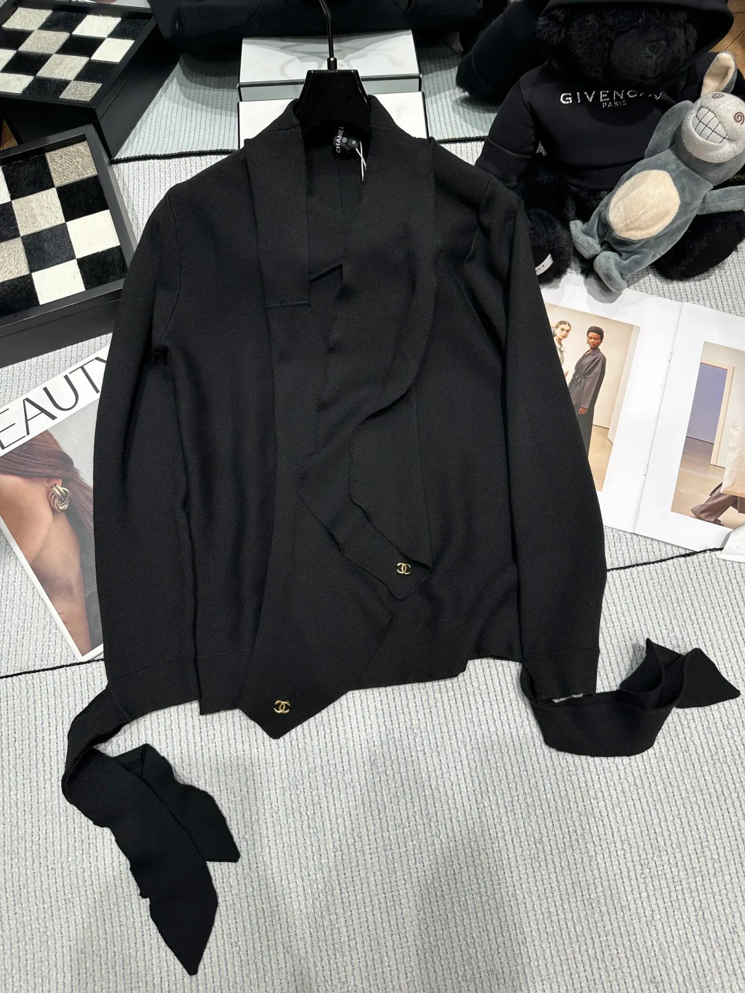 Women's Jumpers And Sweaters CHANEL 18138049