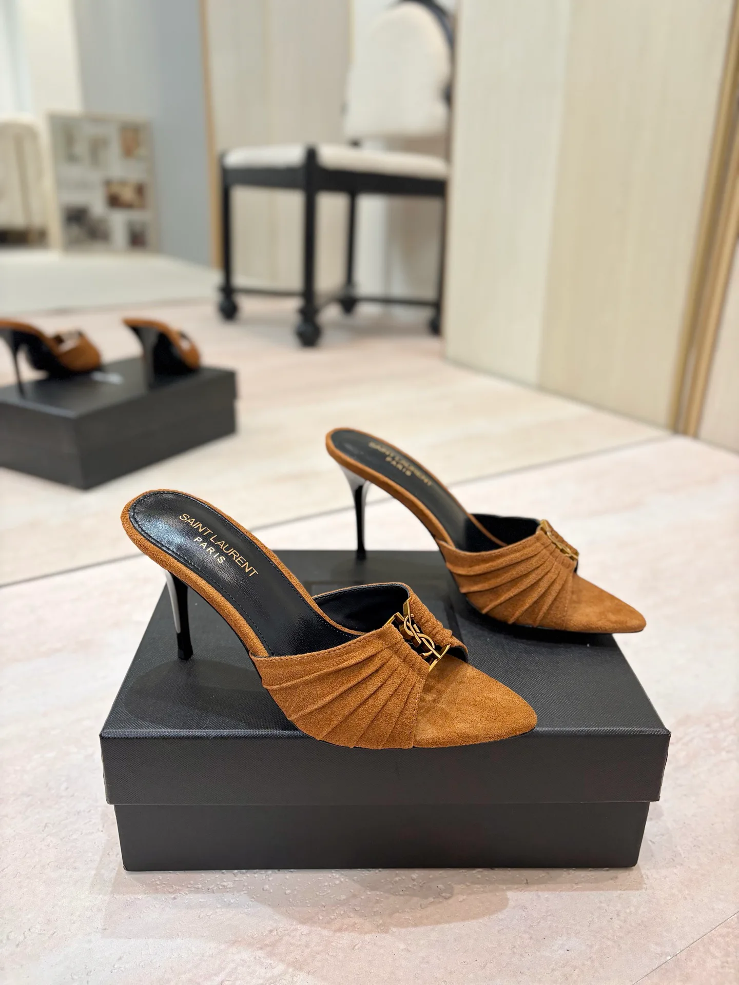 Women's Mules And Clogs SAINT LAURENT 17476015