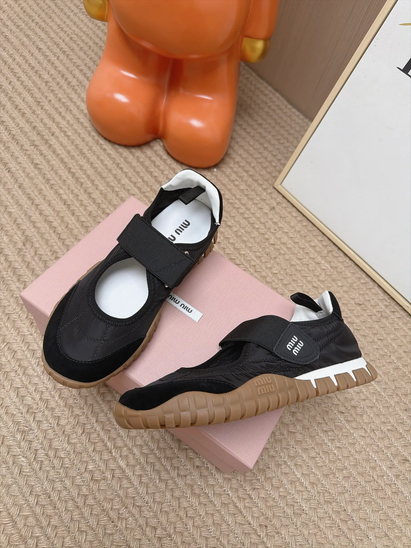 Women's Sneakers MIU MIU 18063023