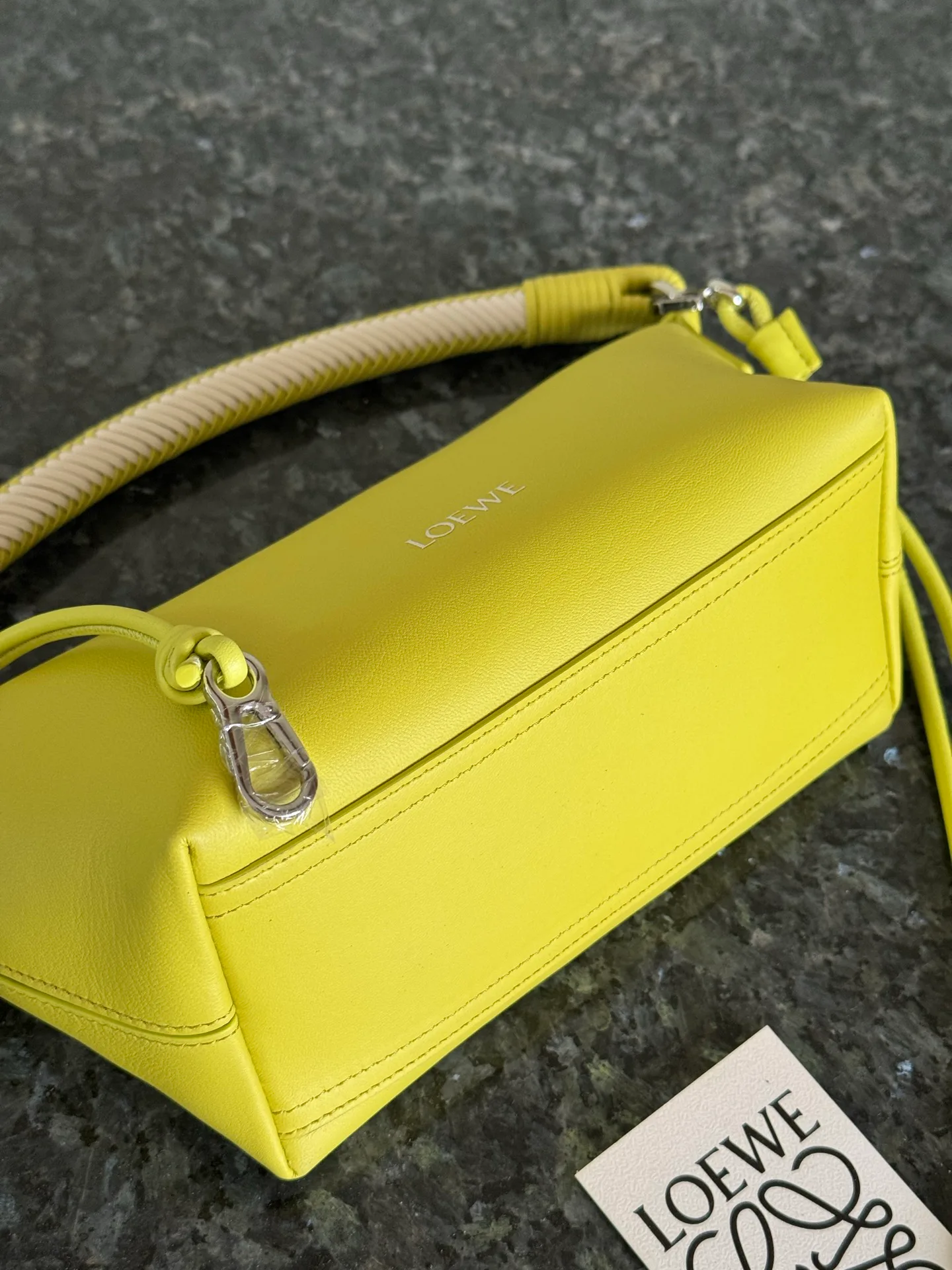 Women's Classic Handbags LOEWE 17839576