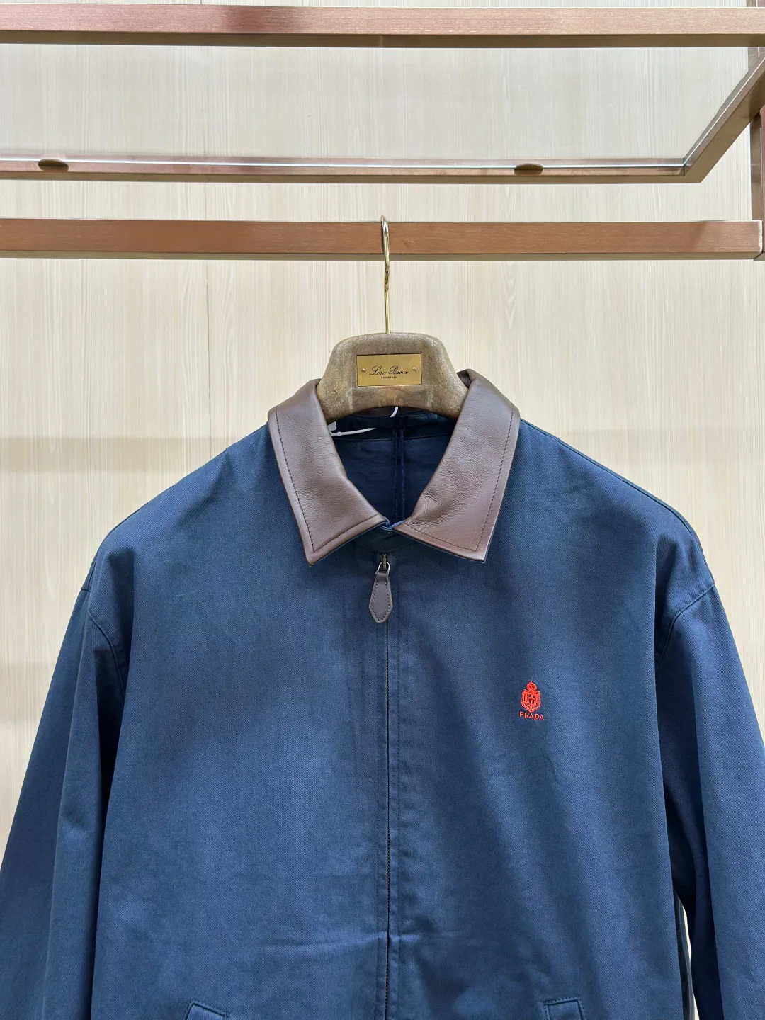 Куртки И Пуховики Мужские Prada 18599304