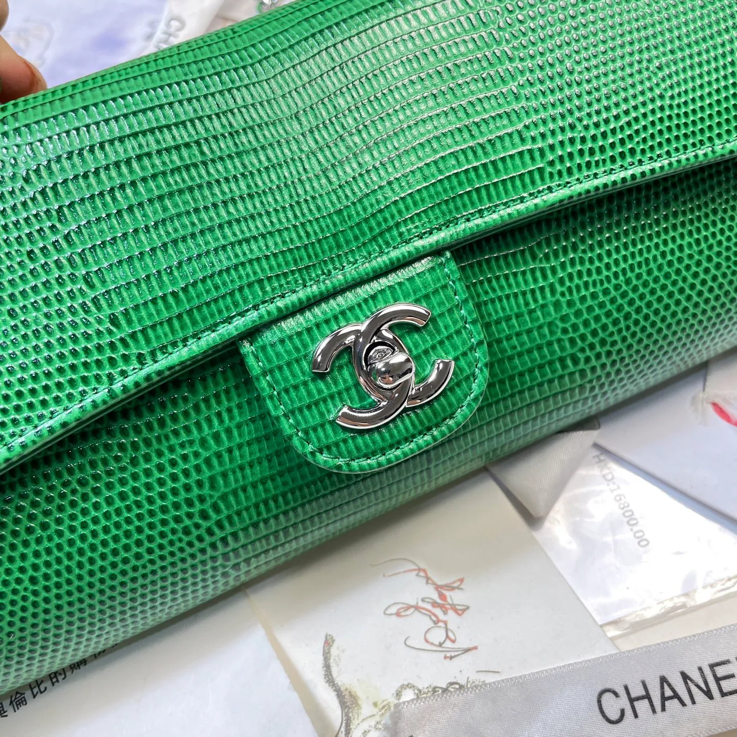 Women's Classic Handbags CHANEL 18000341