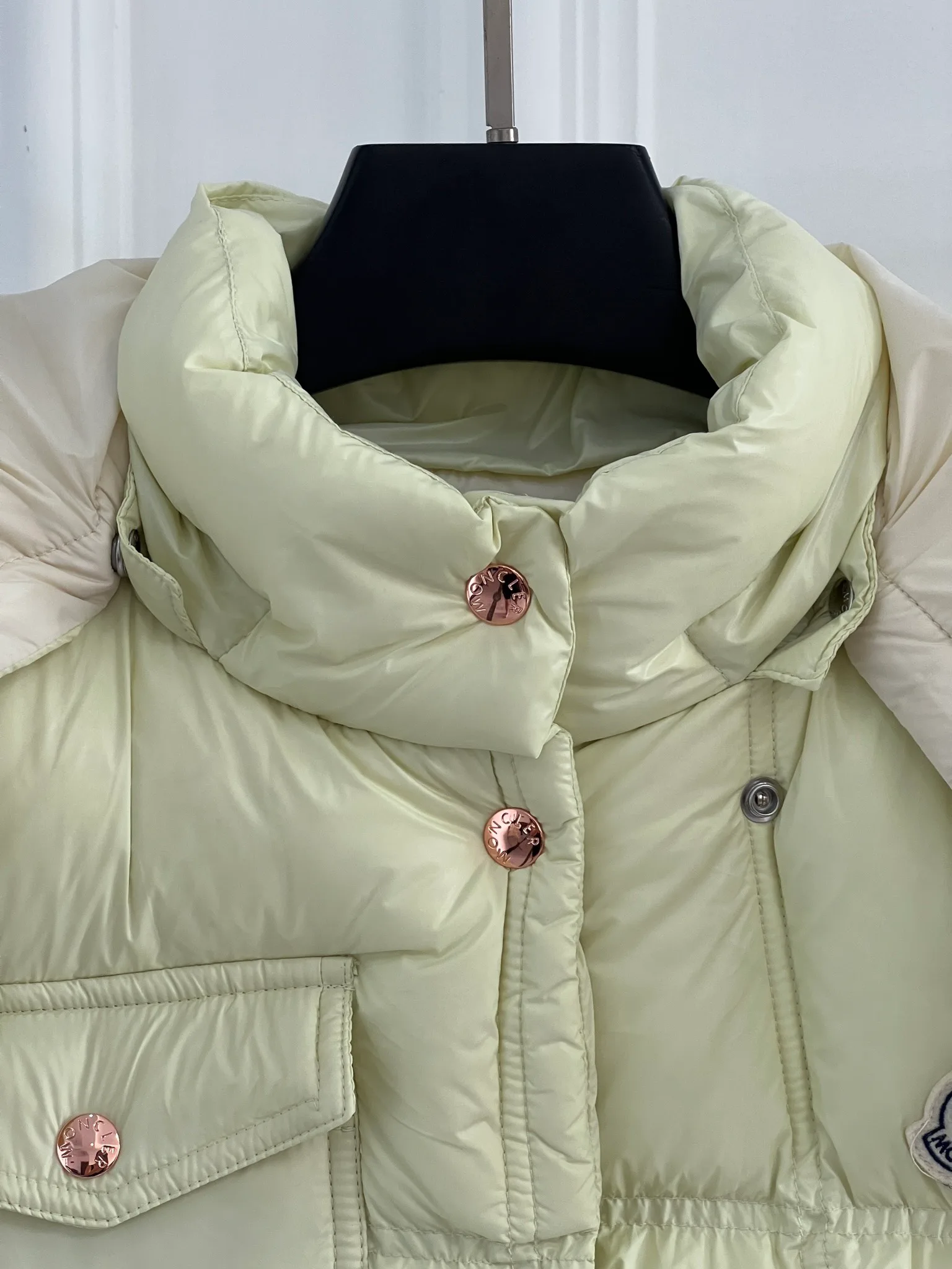 Women's Vests MONCLER 18416171