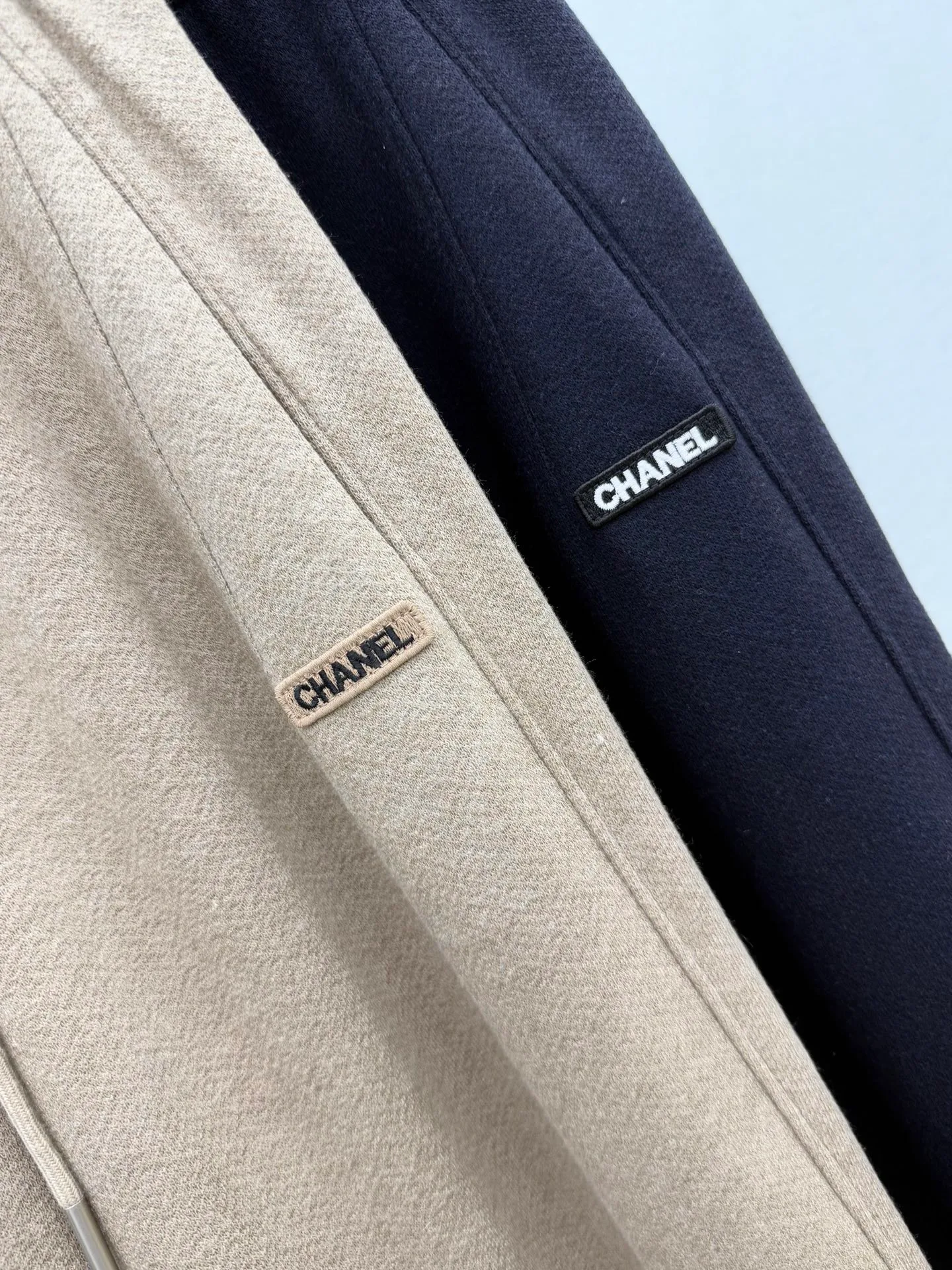 Women's Trousers CHANEL 18281477