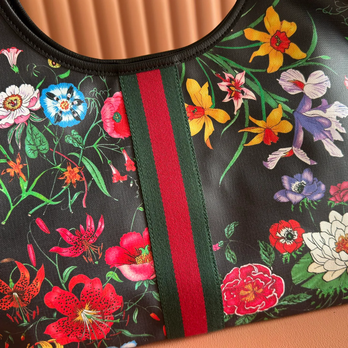 Women's Classic Handbags GUCCI 18148090