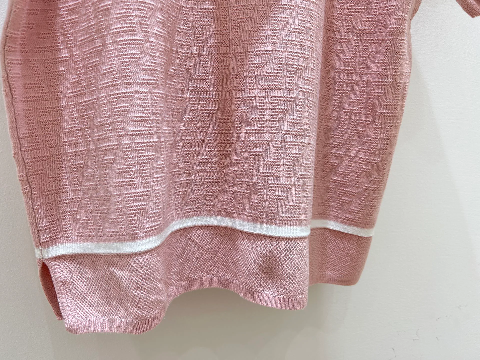 Women's T-Shirts FENDI 16983976