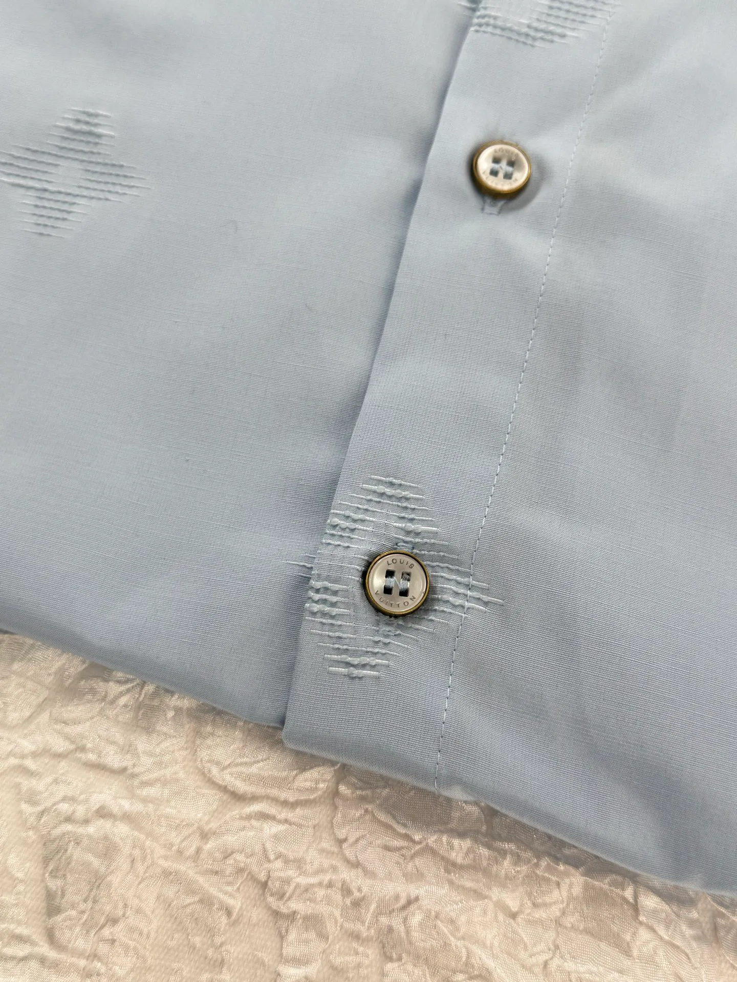 Men's Shirts LOUIS VUITTON 18389059