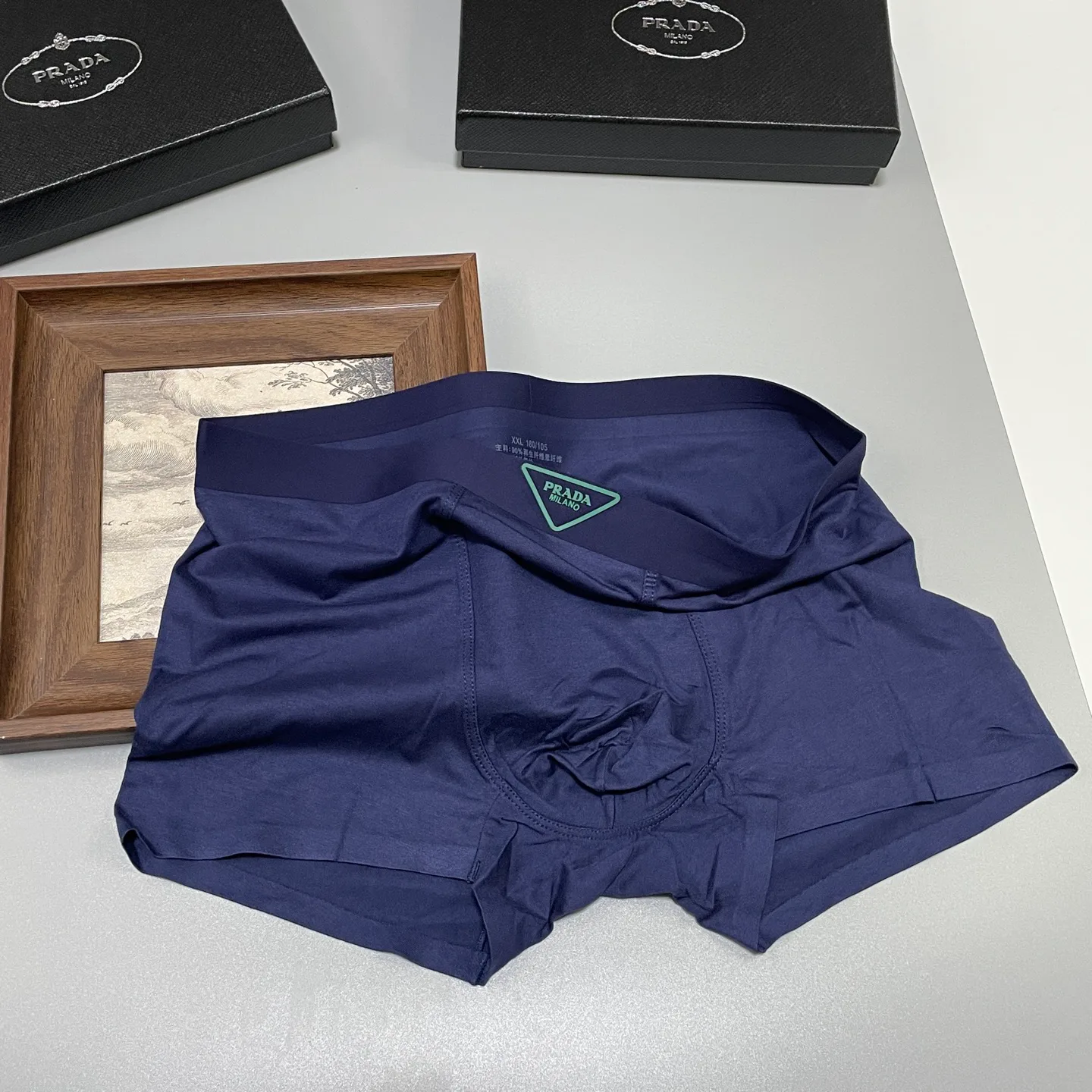 Men's Shorts PRADA 18097540
