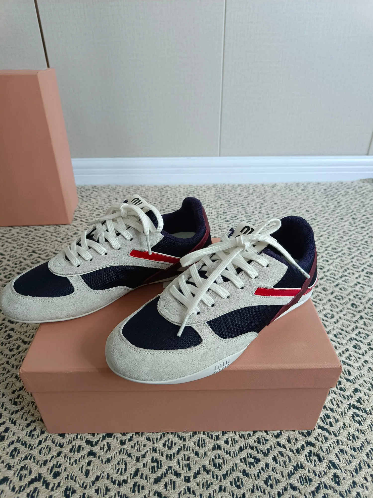 Women's Sneakers MIU MIU 18273958