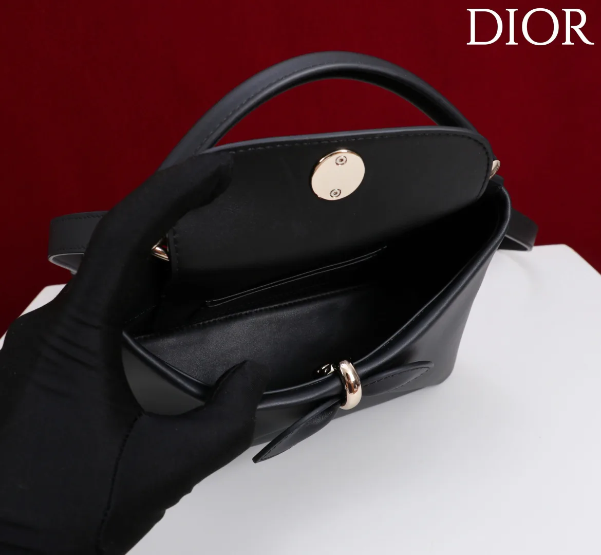 Women's Classic Handbags CHRISTIAN DIOR 18392955