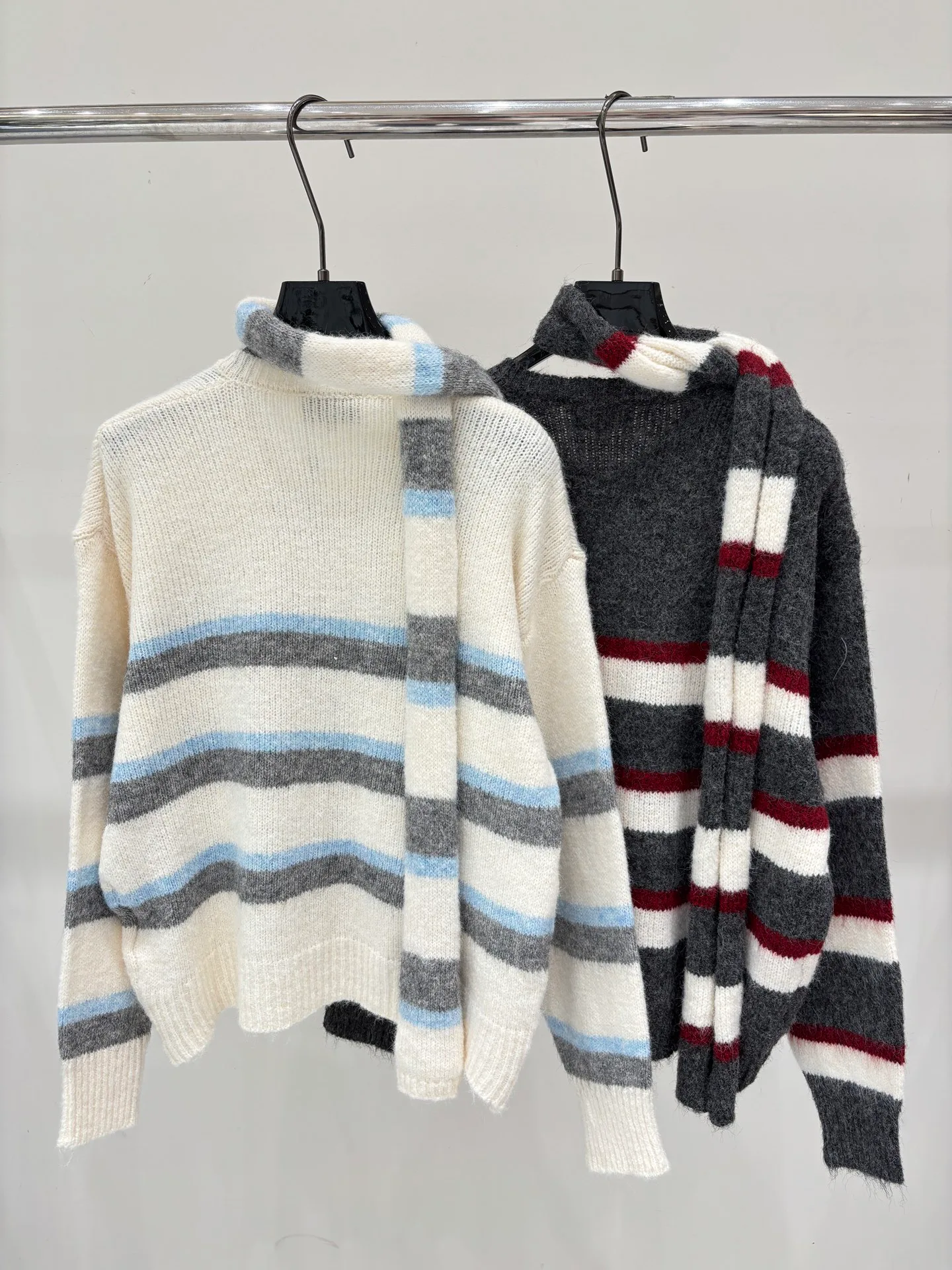Women's Jumpers And Sweaters CHANEL 18032017